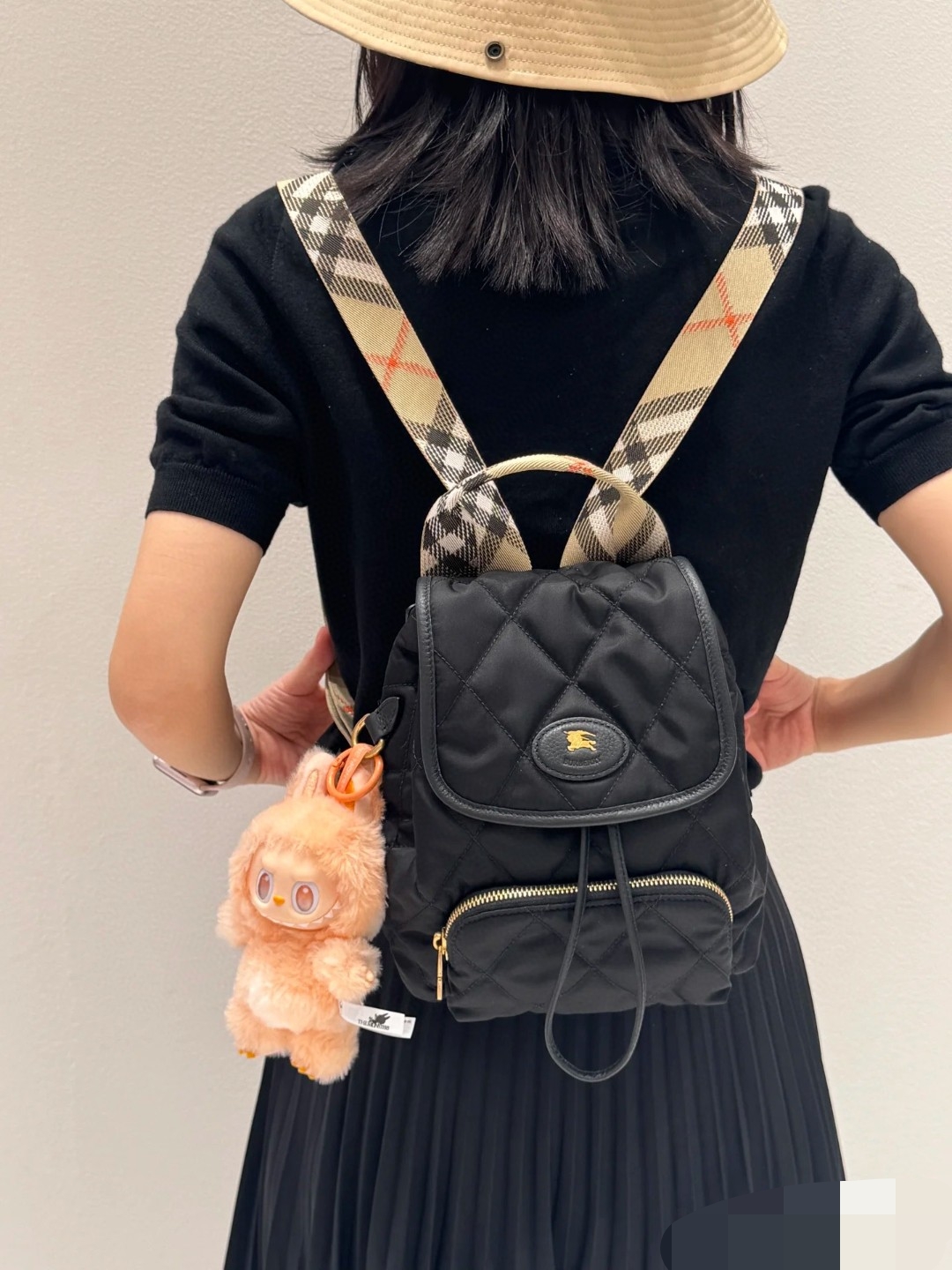 Burberry Upper body picture