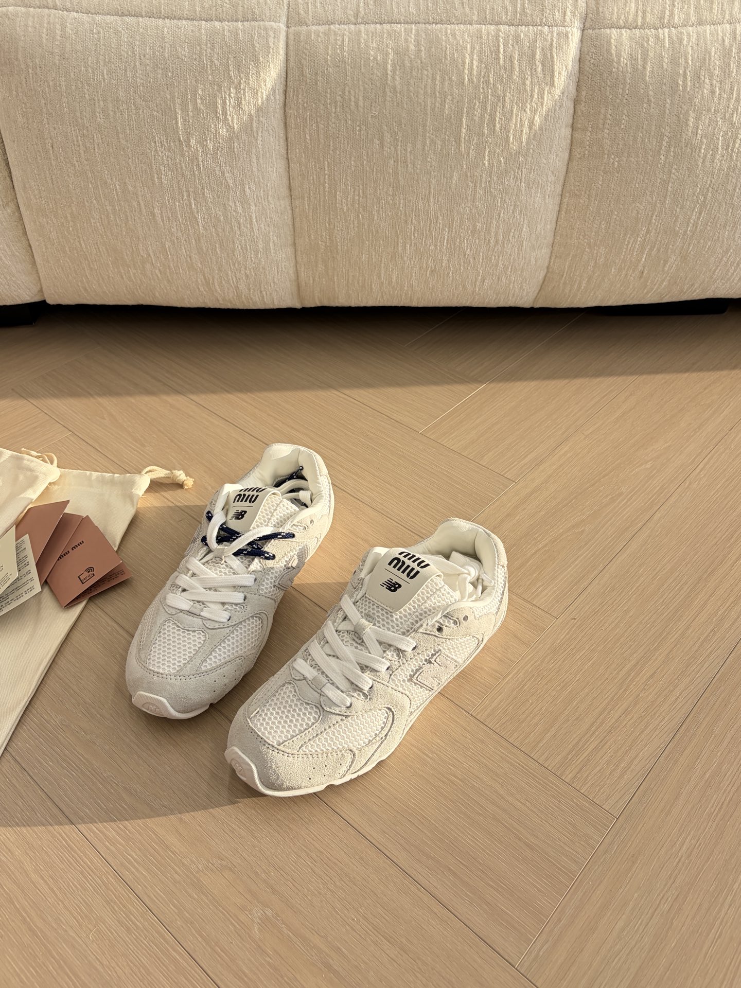 _dai9svmrHYOCyAVL7OTDl6YFjgWLLp-r5UE0rOg