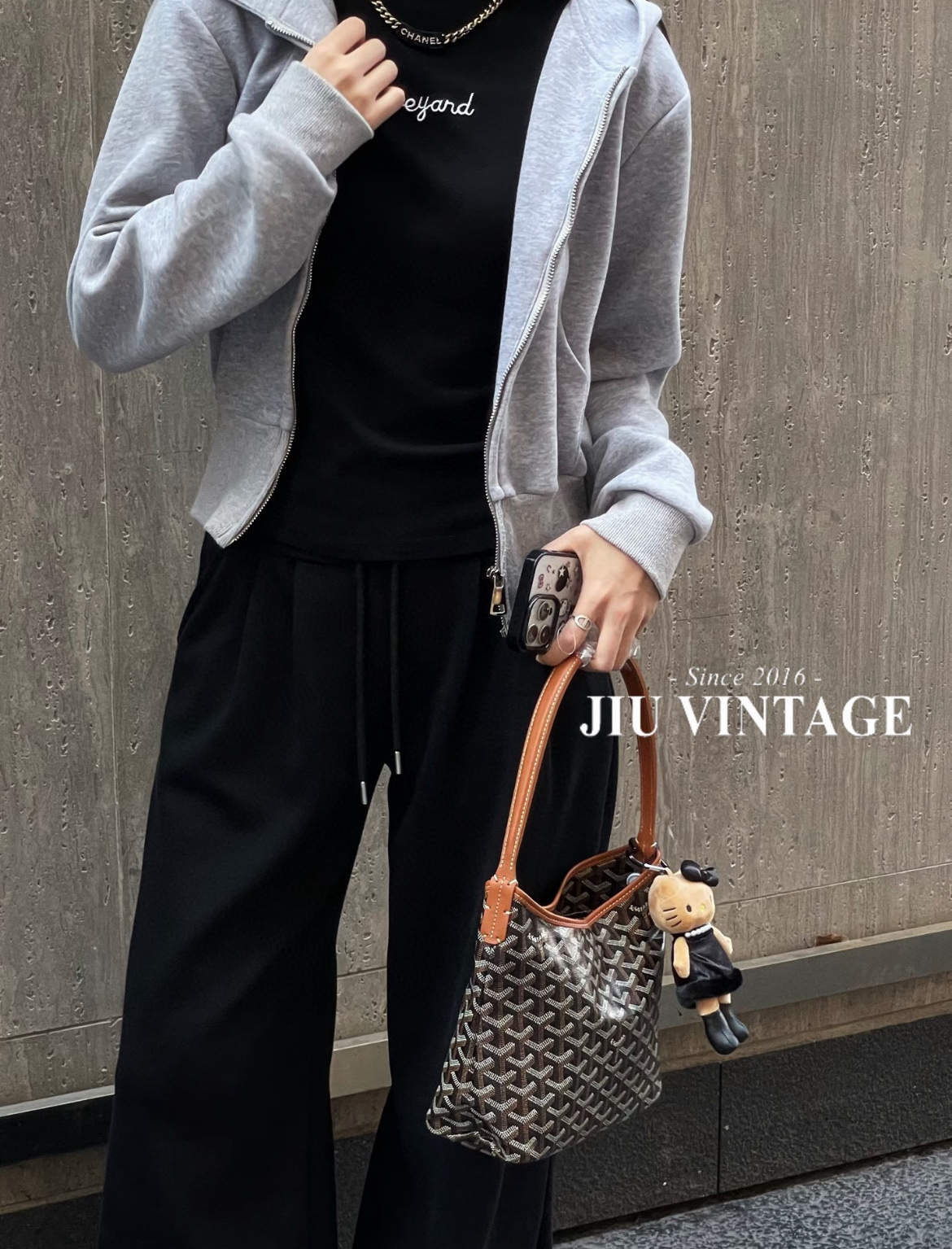 Jacquemus Luxury Designer Handbag Shoulder Crossbody Bag crafted in 4