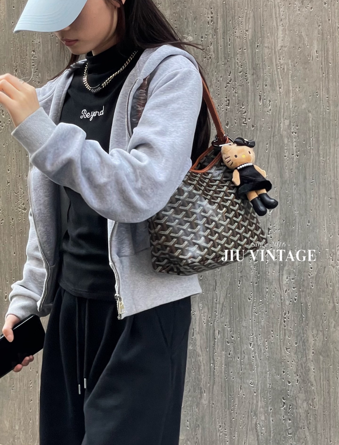 Jacquemus Luxury Designer Handbag Shoulder Crossbody Bag crafted in