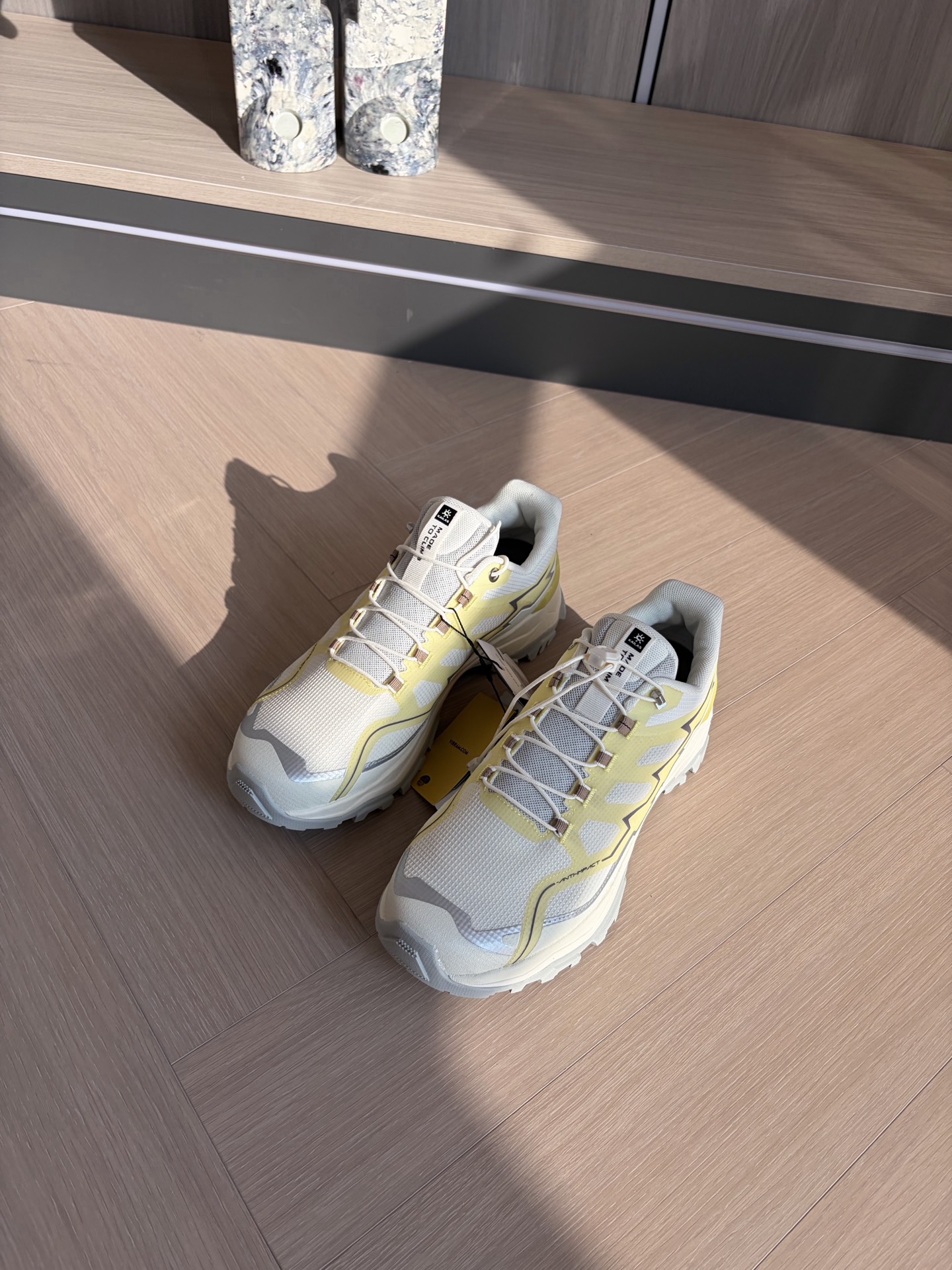 NO:889047,Yazuki Huang 36-40,19860909雅月黄 36-40,,Men's shoes