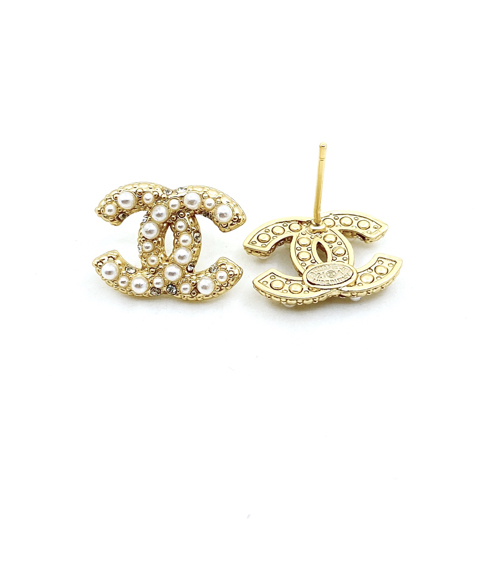 Chanel luxury designer product 3
