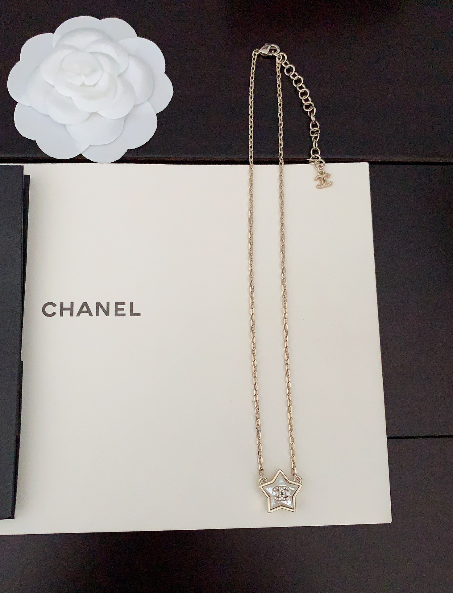 Luxury luxury necklace 3