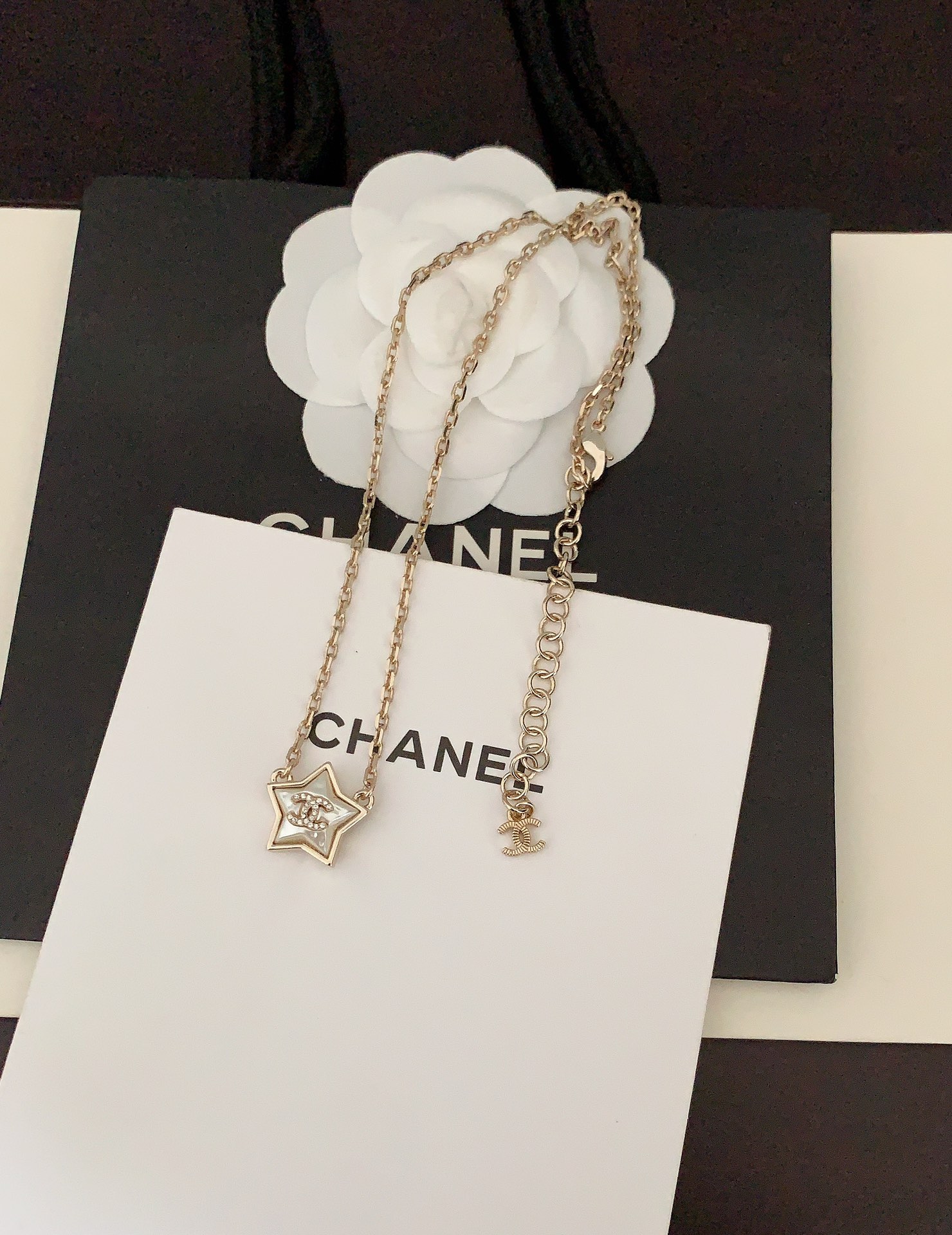 Luxury luxury necklace 4