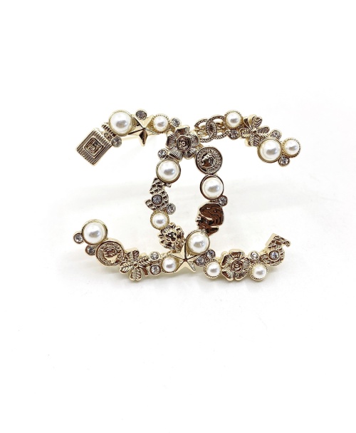 Chanel Inspired CC Brooch with Pearl Accents - Gold Tone Finish, Elegant Design 1 Chanel Inspired CC Brooch with Pearl Accents - Gold Tone Finish, Elegant Design