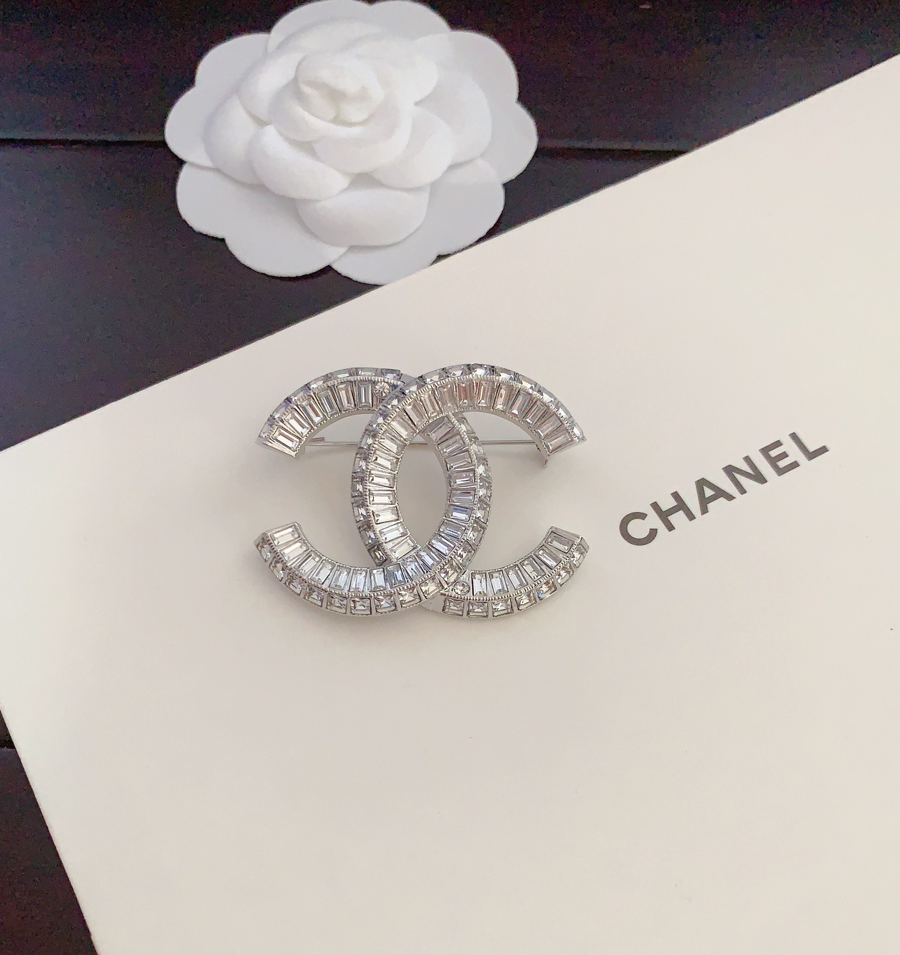 Chanel - Brooch - JR4AB108B351B4