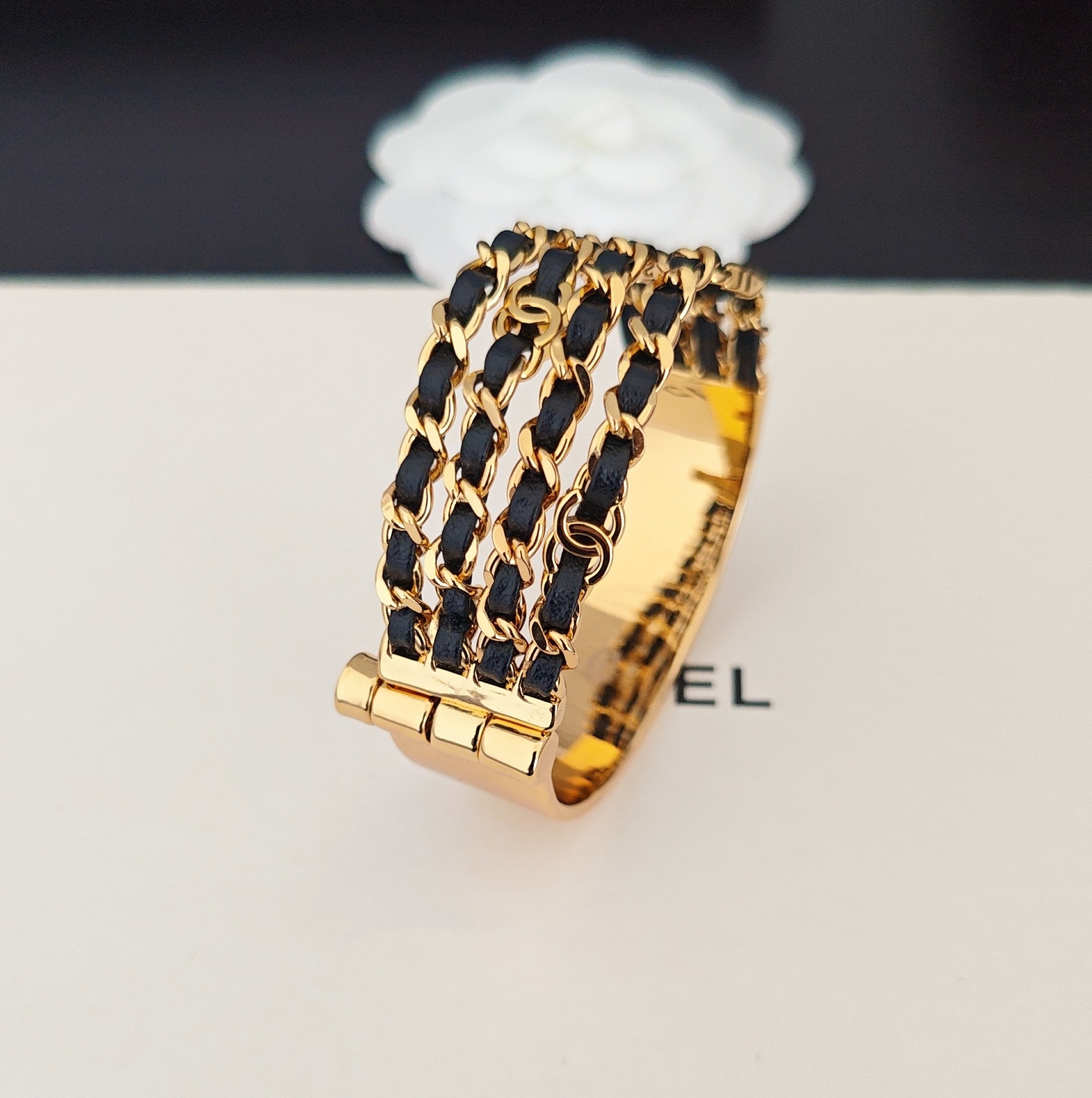 Chanel - Bracelet - JR2EDC1763B4D0