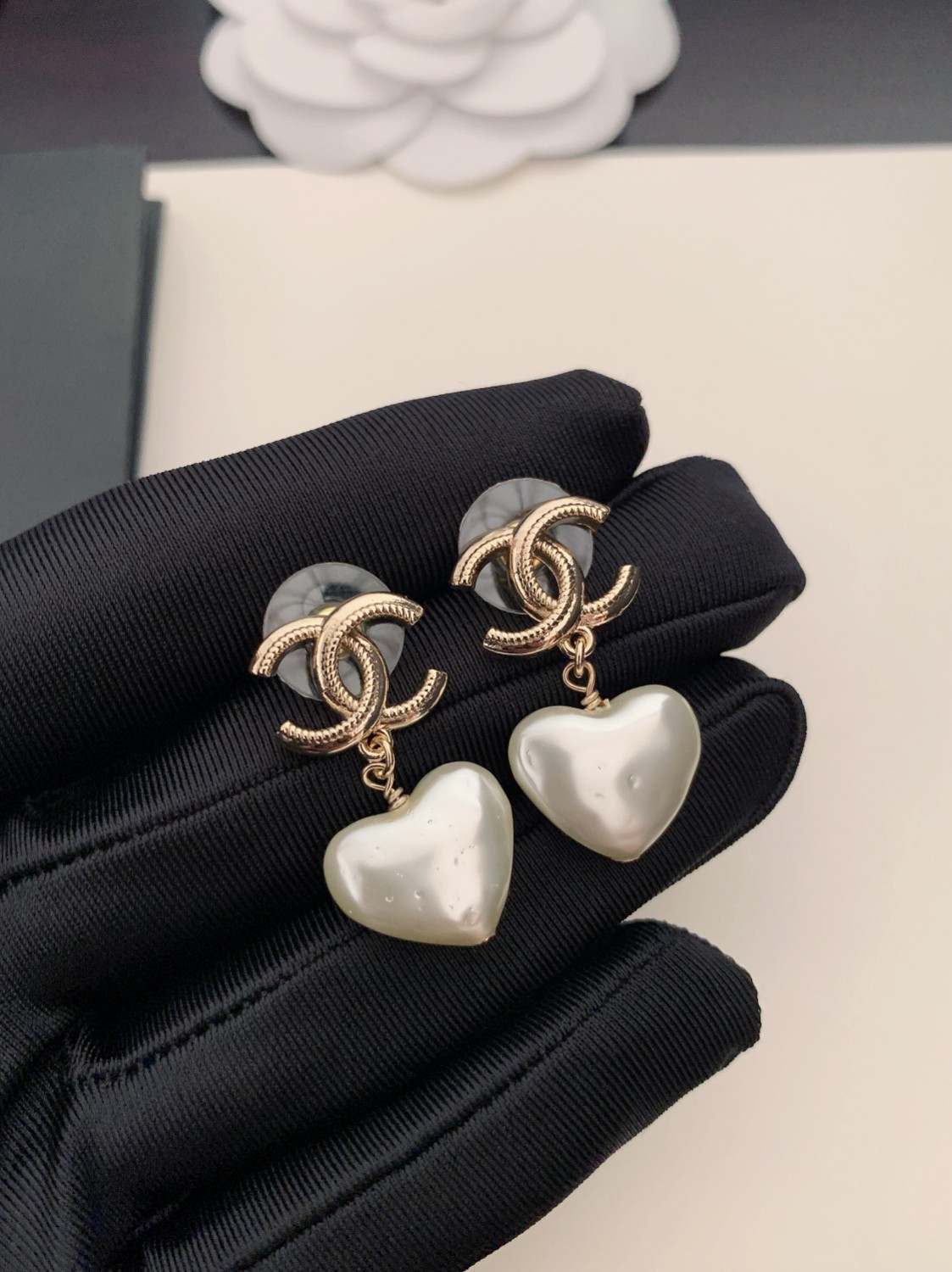 Chanel - Earrings - JRE1E8422DC168