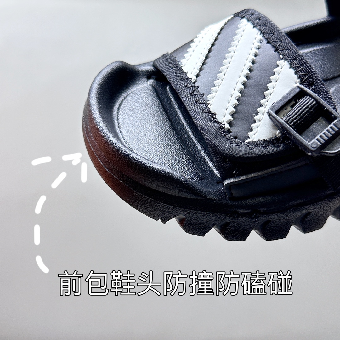 NO:754039,Detailed picture of #9 Gongge. This is definitely OK for babies who don’t like to wear sandals. Baotou style design protects young ankles. The details are super exquisite, slippers, sandals, sandals, slippers,19860909#9宫格细节图 不爱穿凉鞋的宝宝这款绝对OK 包头款式设计,保护稚嫩脚踝 细节超精致,拖鞋，凉鞋,sandals,slippers,,Children's