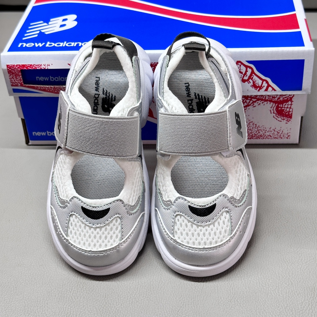 图片[4]-NB920🍬儿童沙滩凉鞋 爆款包头清凉涉水鞋 玩水新搭档 去户外 勇敢闯 3/1人体工学跑跳0鸭梨 轻质橡胶鞋底 魔术贴轻快穿脱 so easy～镂空鞋面 通风带走燥热 轻薄网纹布 透气排汗 三色：黑色 灰色 粉色 尺码：26-37-选品中心