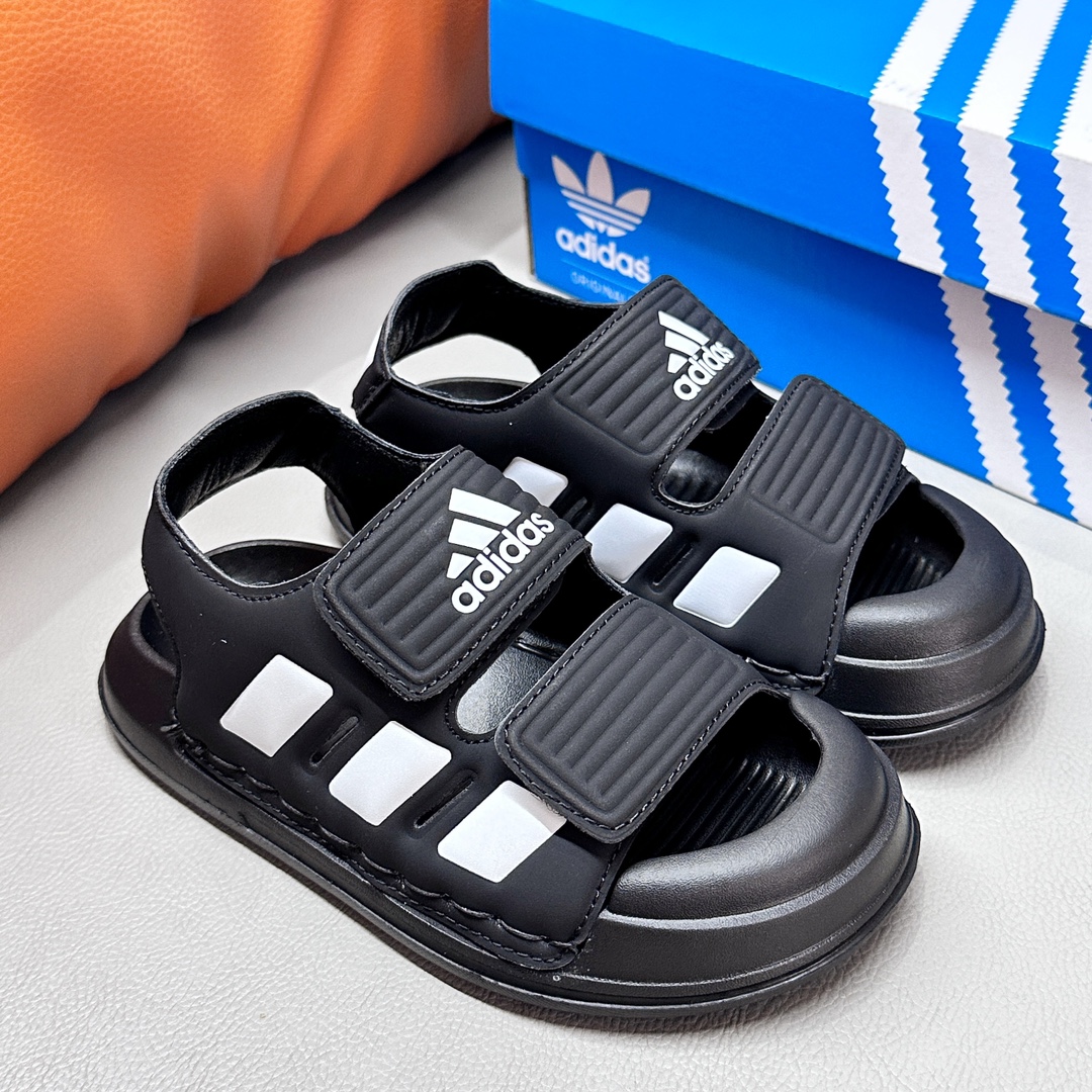 图片[2]-阿迪双魔术贴包头轻便儿童凉鞋22-35码 魔术贴设计超便捷👑，不再有烦恼宝宝自己穿鞋的时刻。包头设计更好保护脚丫☀️。-选品中心