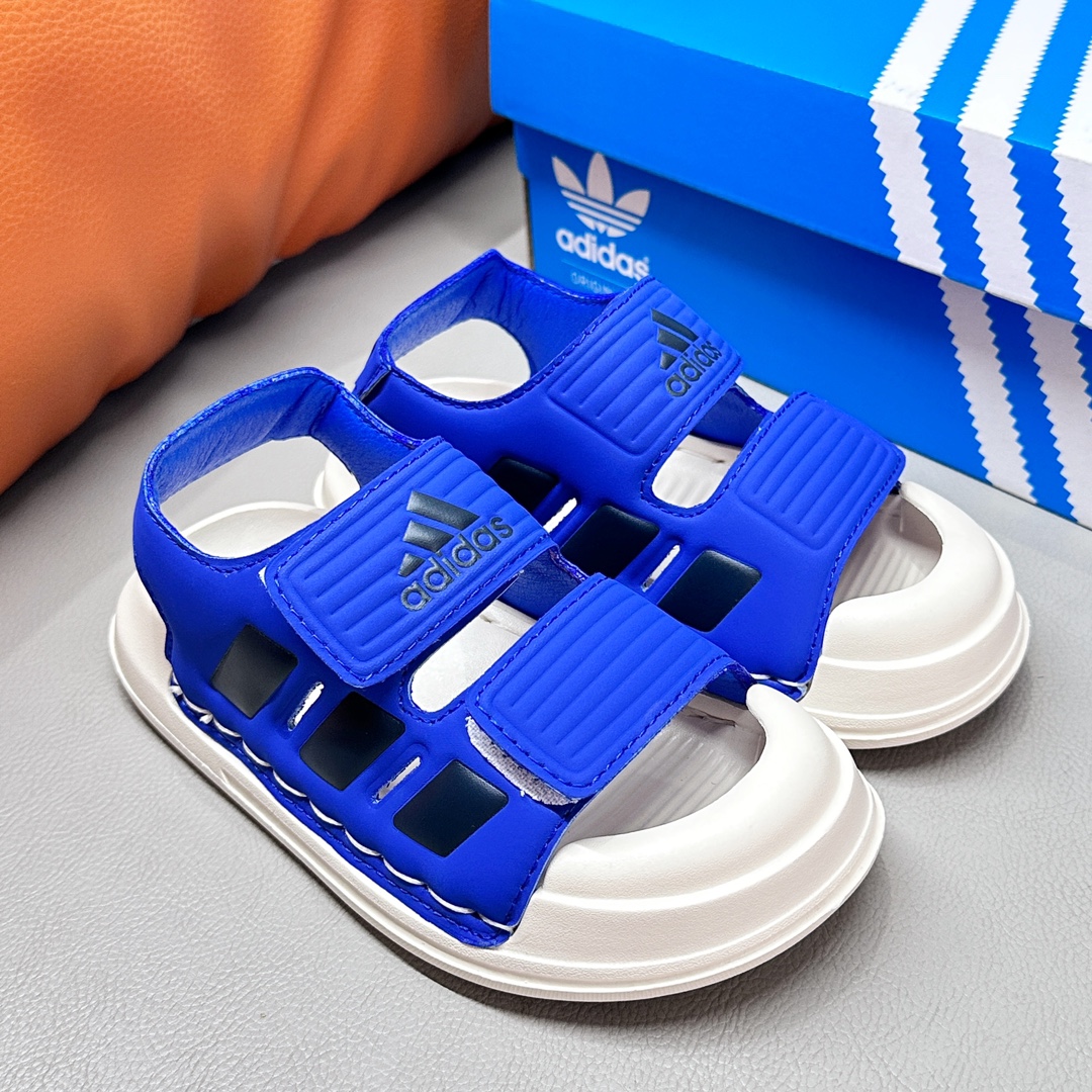 图片[2]-阿迪双魔术贴包头轻便儿童凉鞋22-35码 魔术贴设计超便捷👑，不再有烦恼宝宝自己穿鞋的时刻。包头设计更好保护脚丫☀️。-选品中心