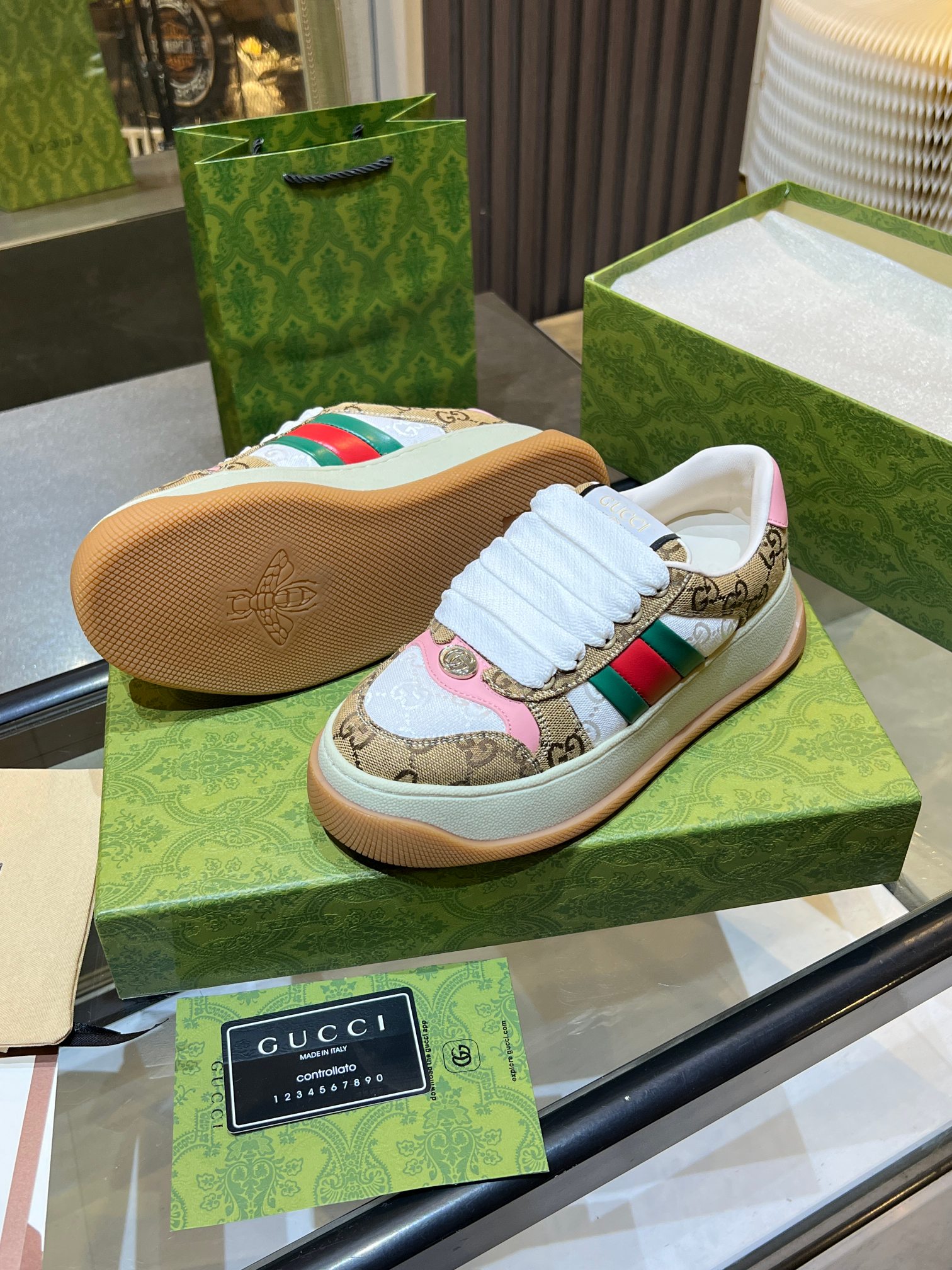 プレミアムスポーツシューズ GG帆布・紫革ディテール・TPUソール