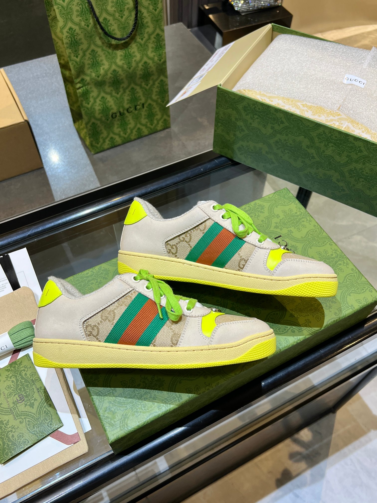 נעליים מעוצבים בסגנון Gucci לנשים - איכות ונוחות 10 a1749977067028 8424