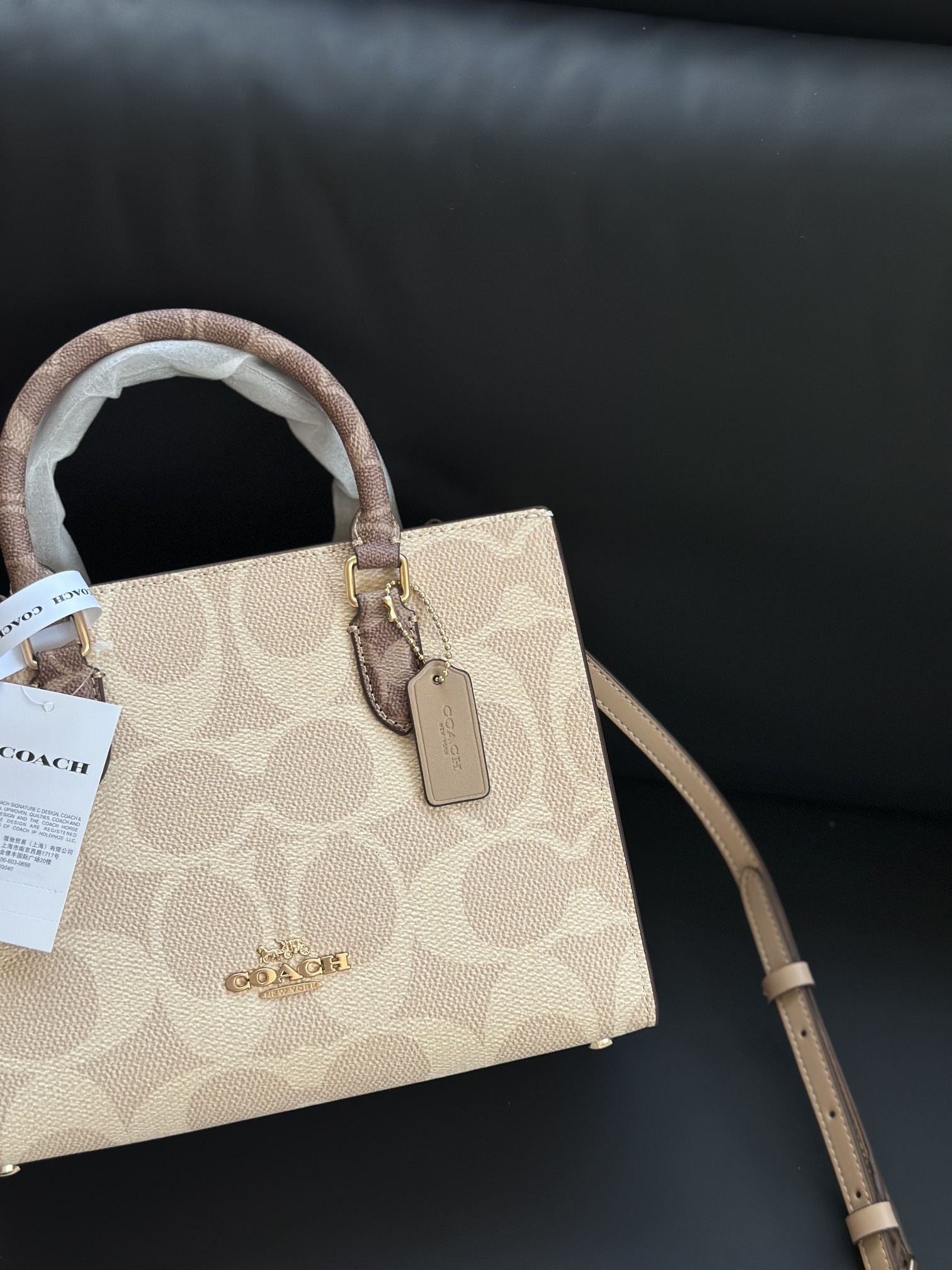 COACH Maggie ミニトートバッグ - 奶茶色とカジュアルなデザイン