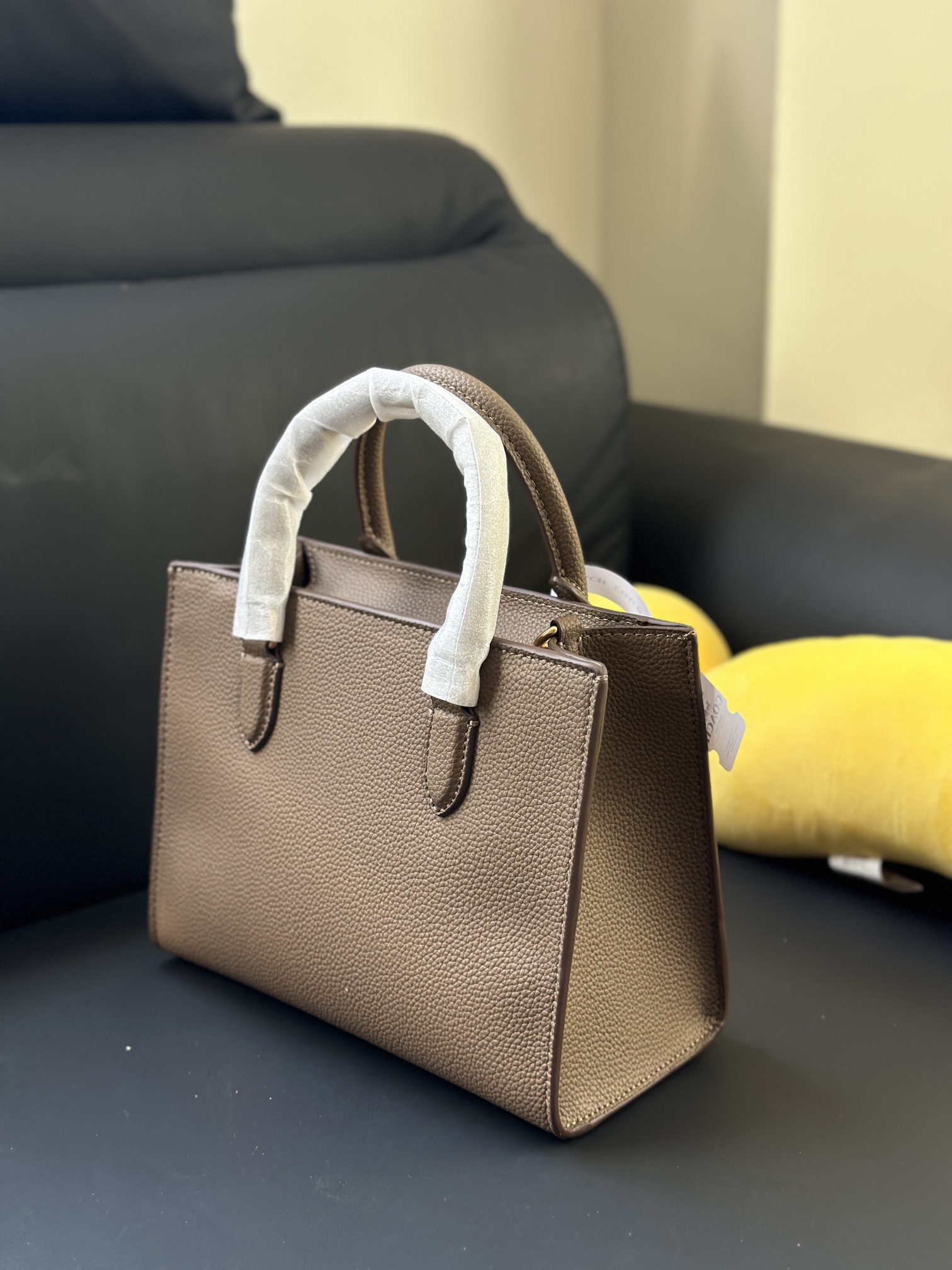 COACH深石灰色ビジネス小方包 - シンプルで機能的なデザイン