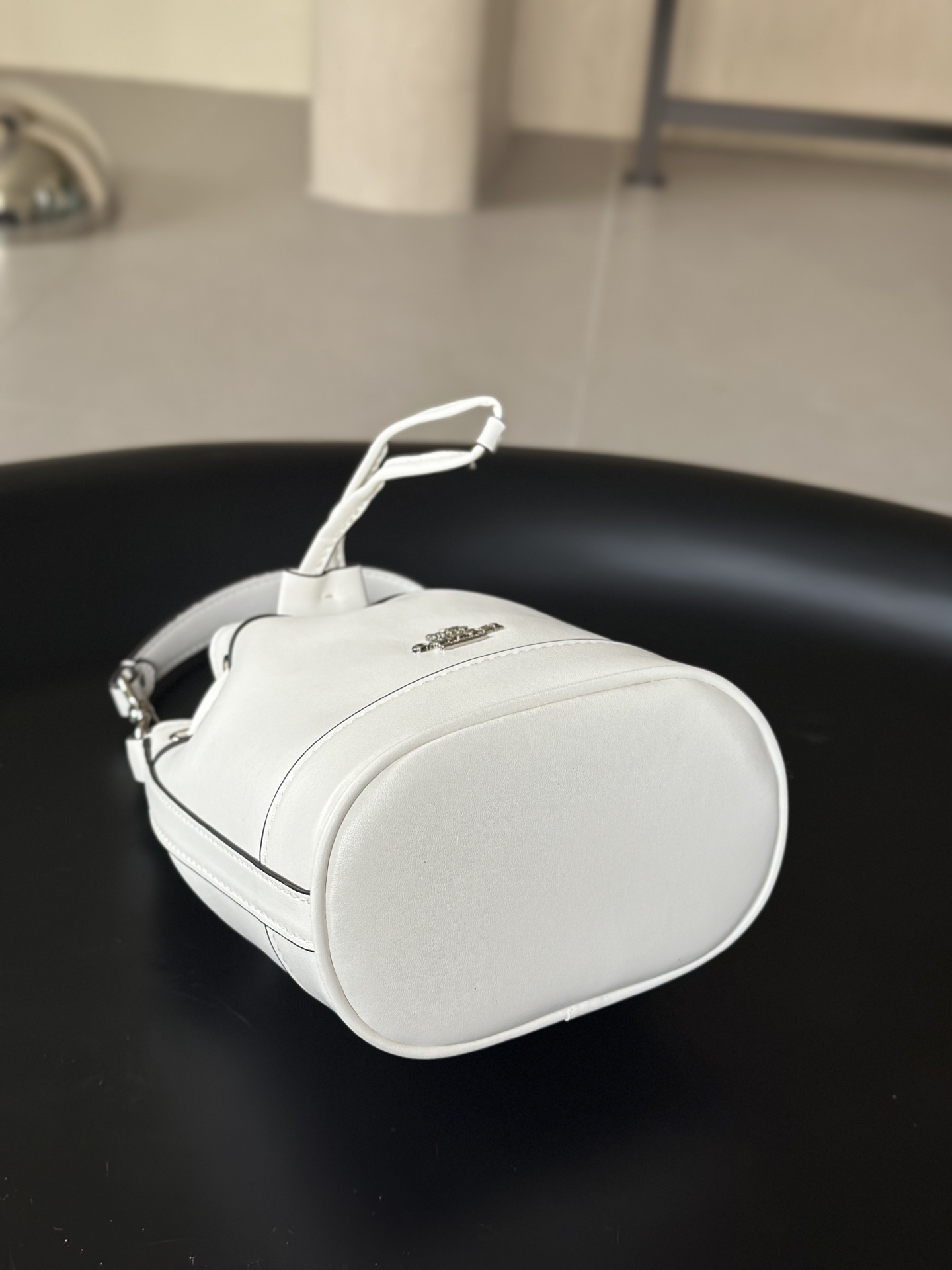 白色デザインの高品質商品