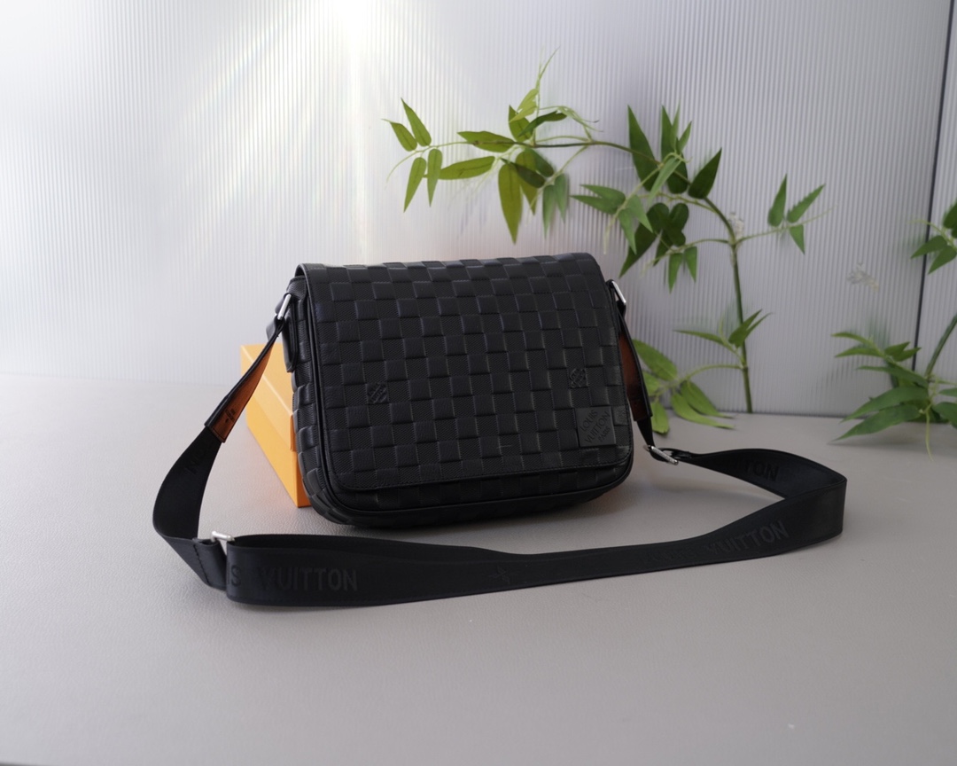 Louis Vuitton Backpack Crossbody & Shoulder Bags AAA Class Replica
 Cowhide