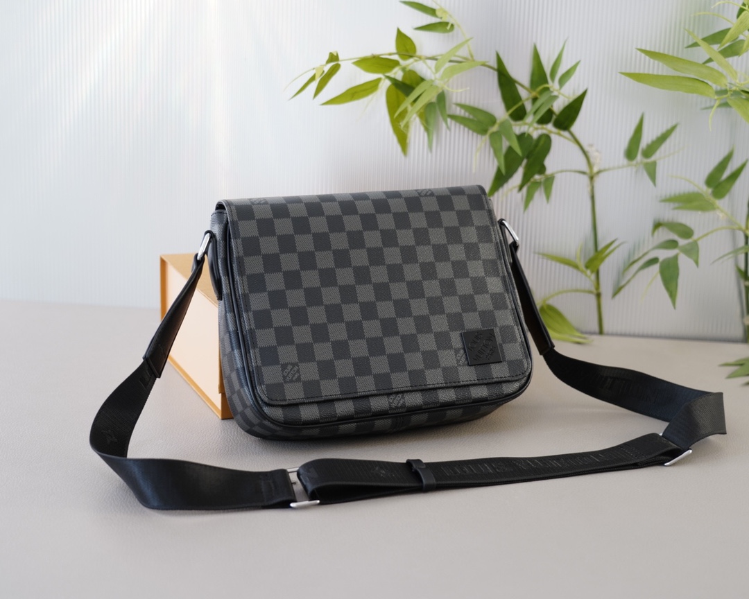 Louis Vuitton Taschen Umhängetaschen  & Schultertaschen Website zum Kauf von Replikat
 Kalbsleder Rindsleder