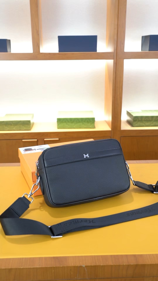 _dxT9sc0EUSjxr9LWqT5qFJxebETHGrGPcKVwy7g