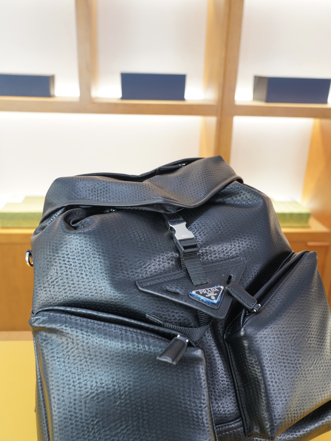 PRADA bag 🇮🇹 PRADA PRADA 38x45x18 — photo 3