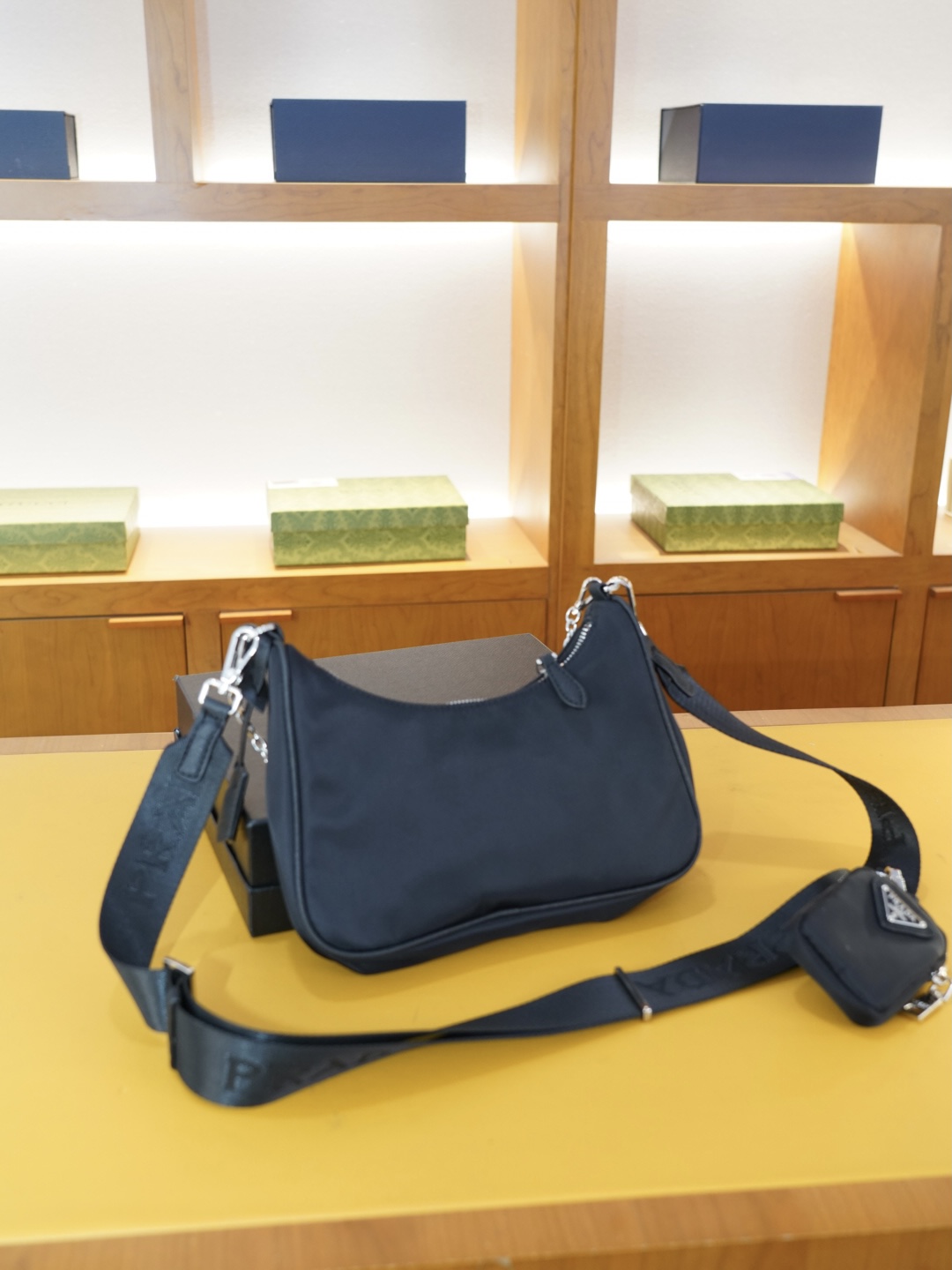 PRADA-Tasche PRADA 25x18x5 — photo 6
