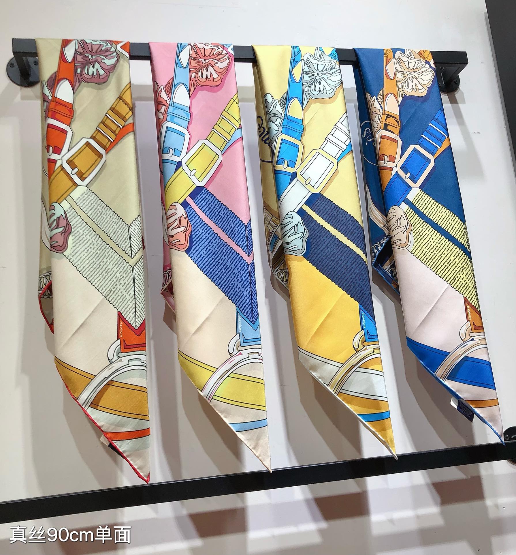 NO:182995,SHMS2433 original single Hermes [Document details of the large horse riding farm] 90cm silk square scarf uses twill silk   hand-made curled edge cutting-edge technology, soft and light, easy to wear. There are not many items available all year round, place an order as soon as possible [This model specification 90x90cm twill silk] high-version scarf, high-version scarf, hermes, real silk19860909SHMS2433原单爱马仕【大骑马场细节】90cm真丝方巾采用斜纹真丝 手工卷边最前沿的工艺,柔软轻盈,佩戴方便.一年四季均可使用数量不多,趁早下单【本款规格90x90cm 斜纹真丝】高版本围巾,高版本围巾,hermes,real silk,scarf