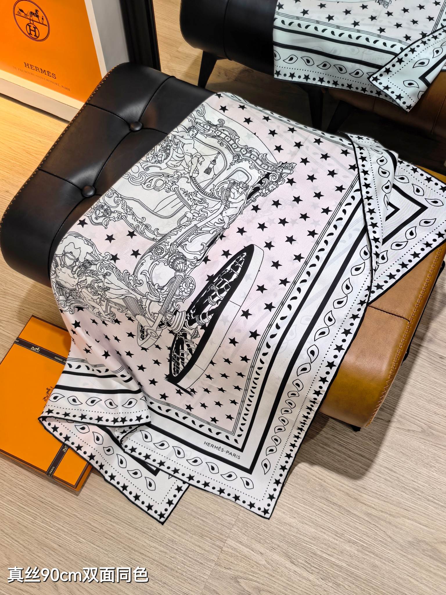 🌼SHMS2539
18姆米双面  90x90cm斜纹真丝
爱马仕《》