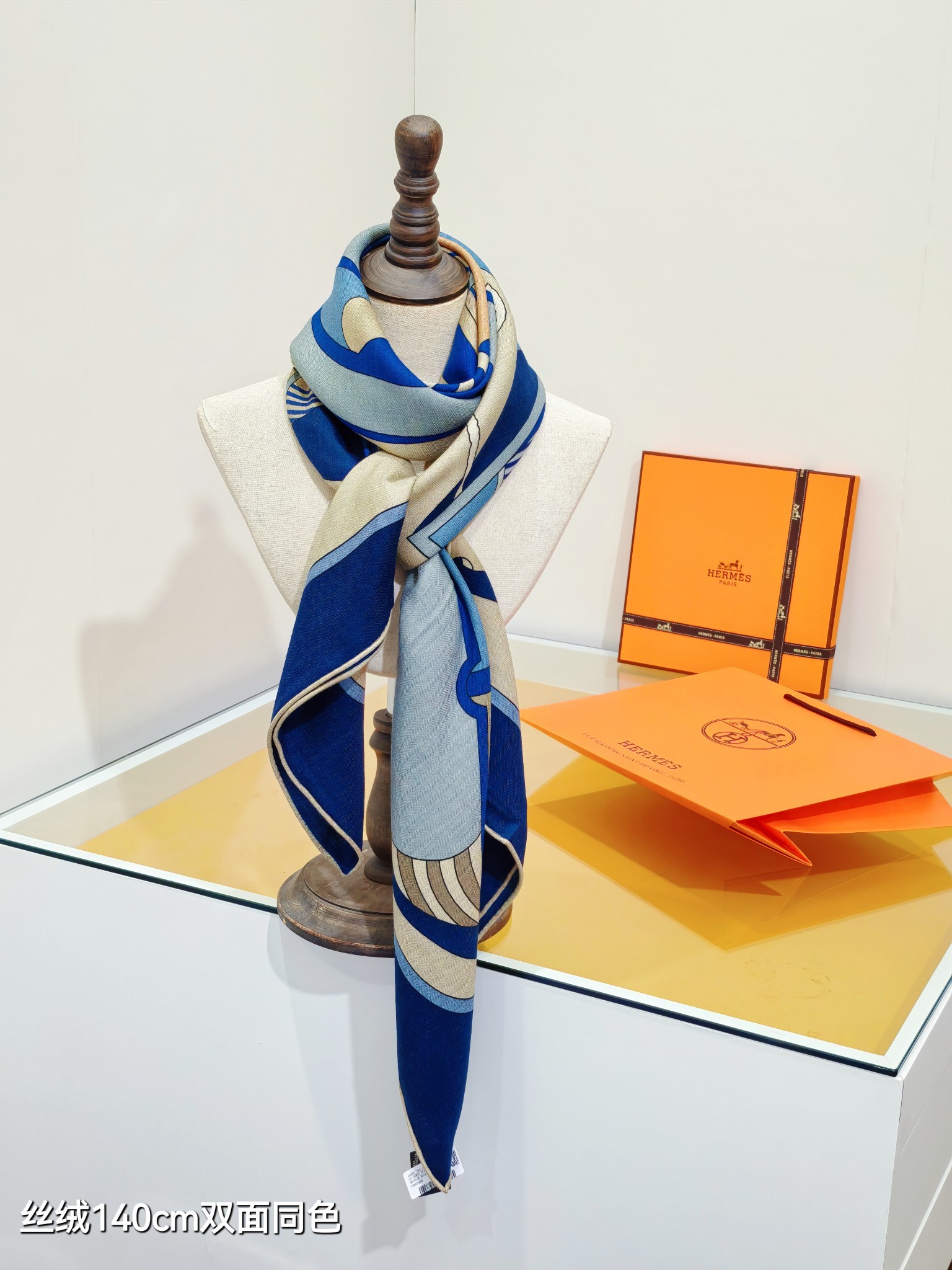 ❄RHMS2548双面同色 140x140cm 70%羊绒30%真丝爱马仕《Thalassa传统渔业》