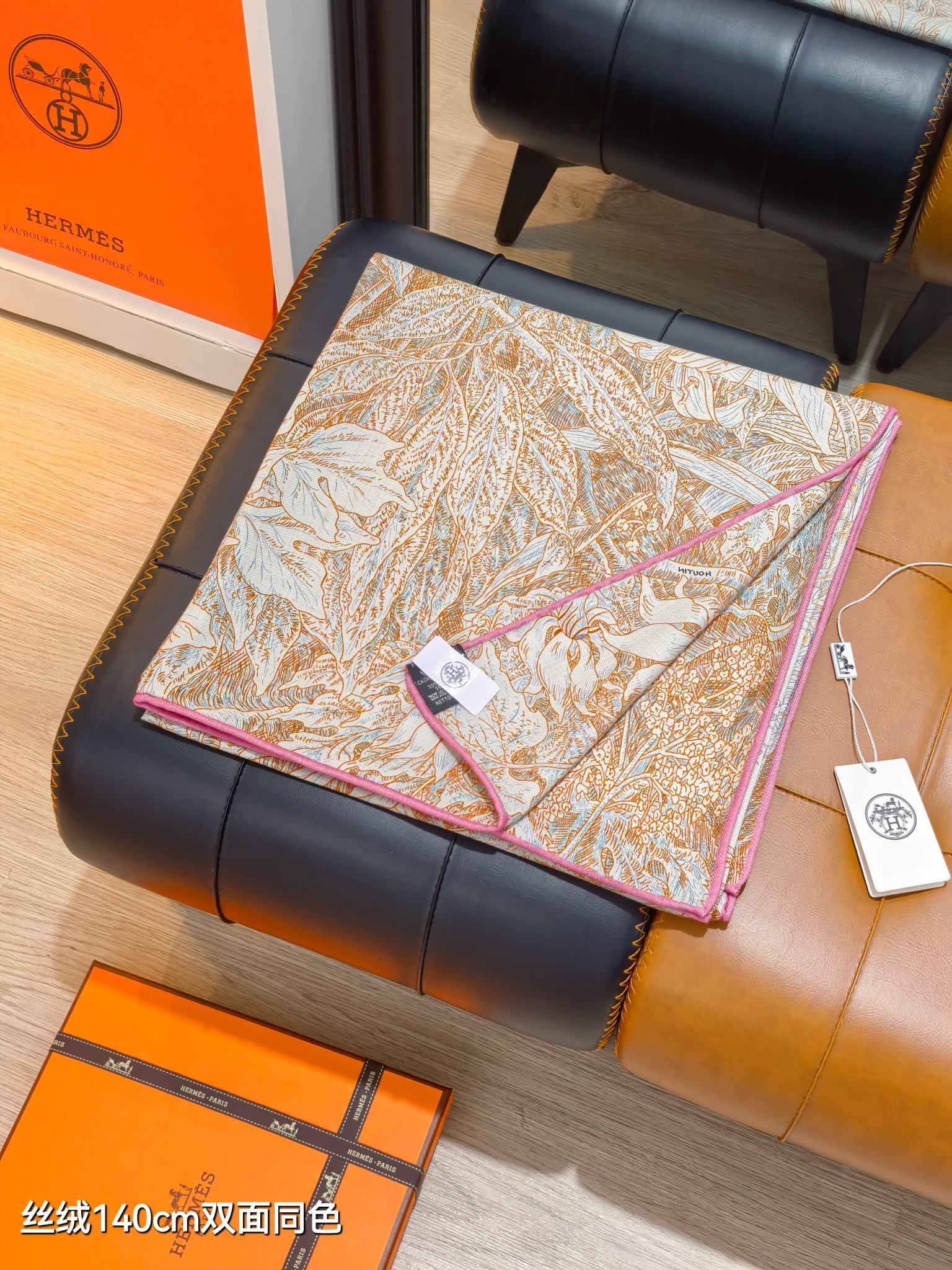 ❄RHMS2549双面同色 140x140cm 70%羊绒30%真丝爱马仕《巴勒莫植物园》