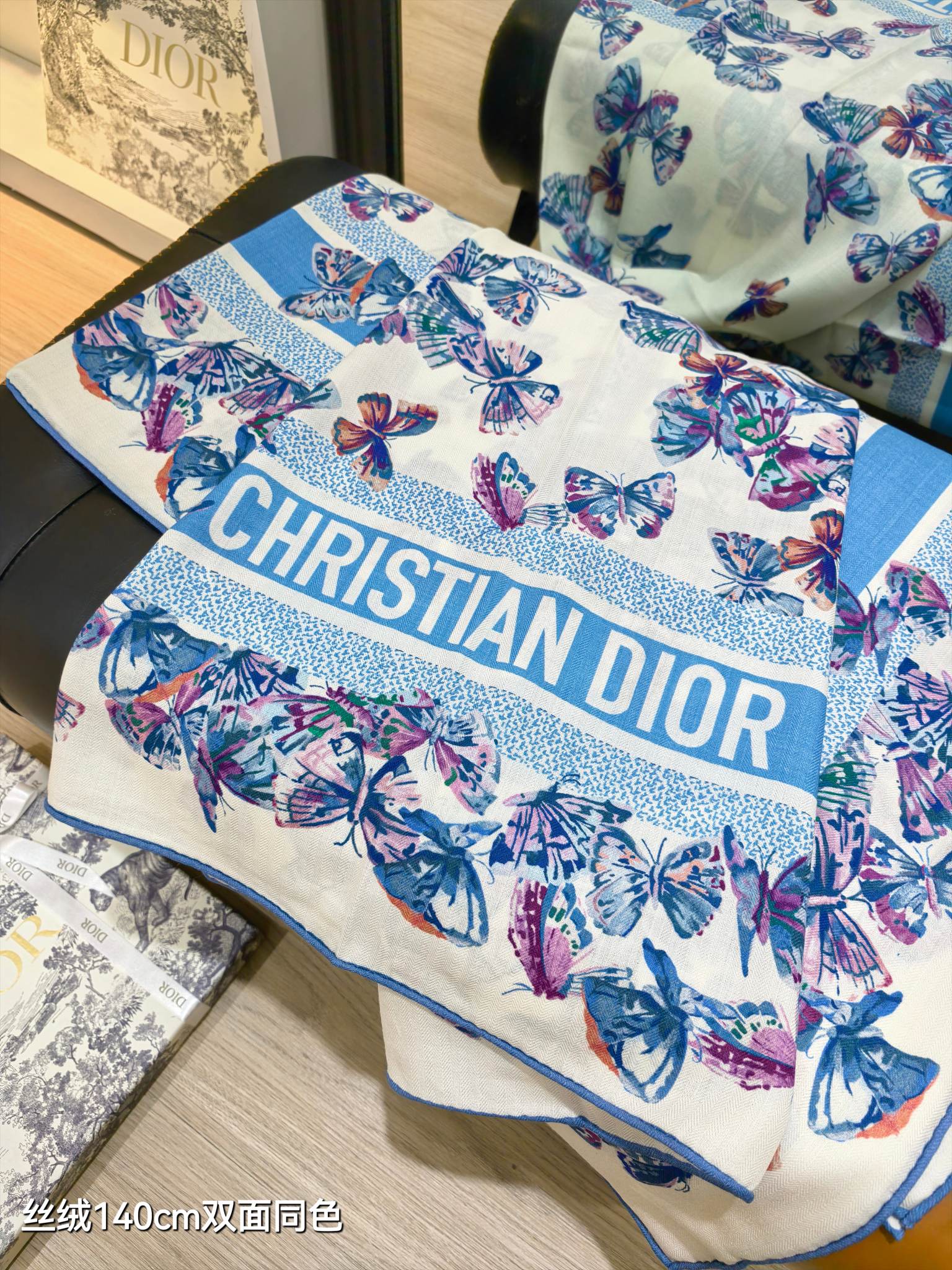 ❄RDO2534双面同色 140x140cm 70%羊绒30%真丝迪奥《》