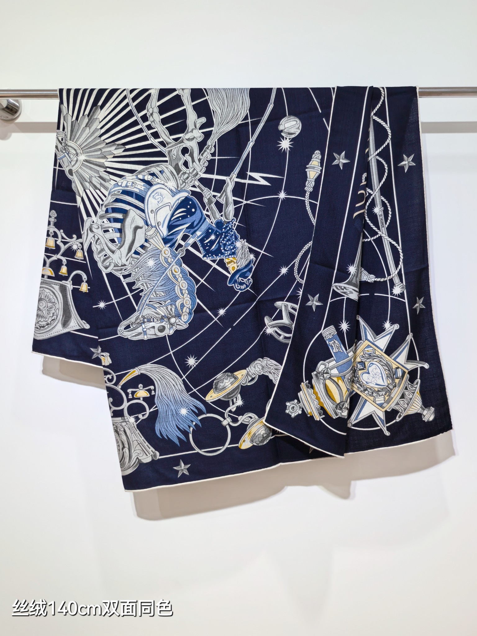 ❄RHMS2555双面同色 140x140cm 70%羊绒30%真丝爱马仕《星辰合唱曲》