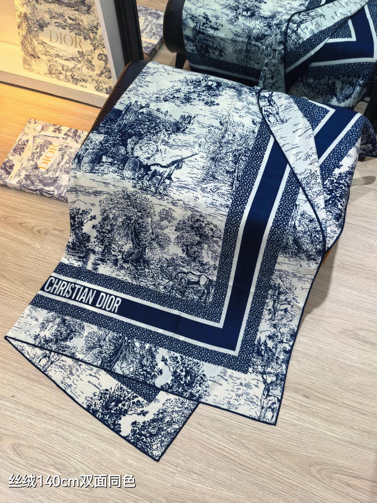 ❄RDO2537双面同色 140x140cm 70%羊绒30%真丝迪奥《》