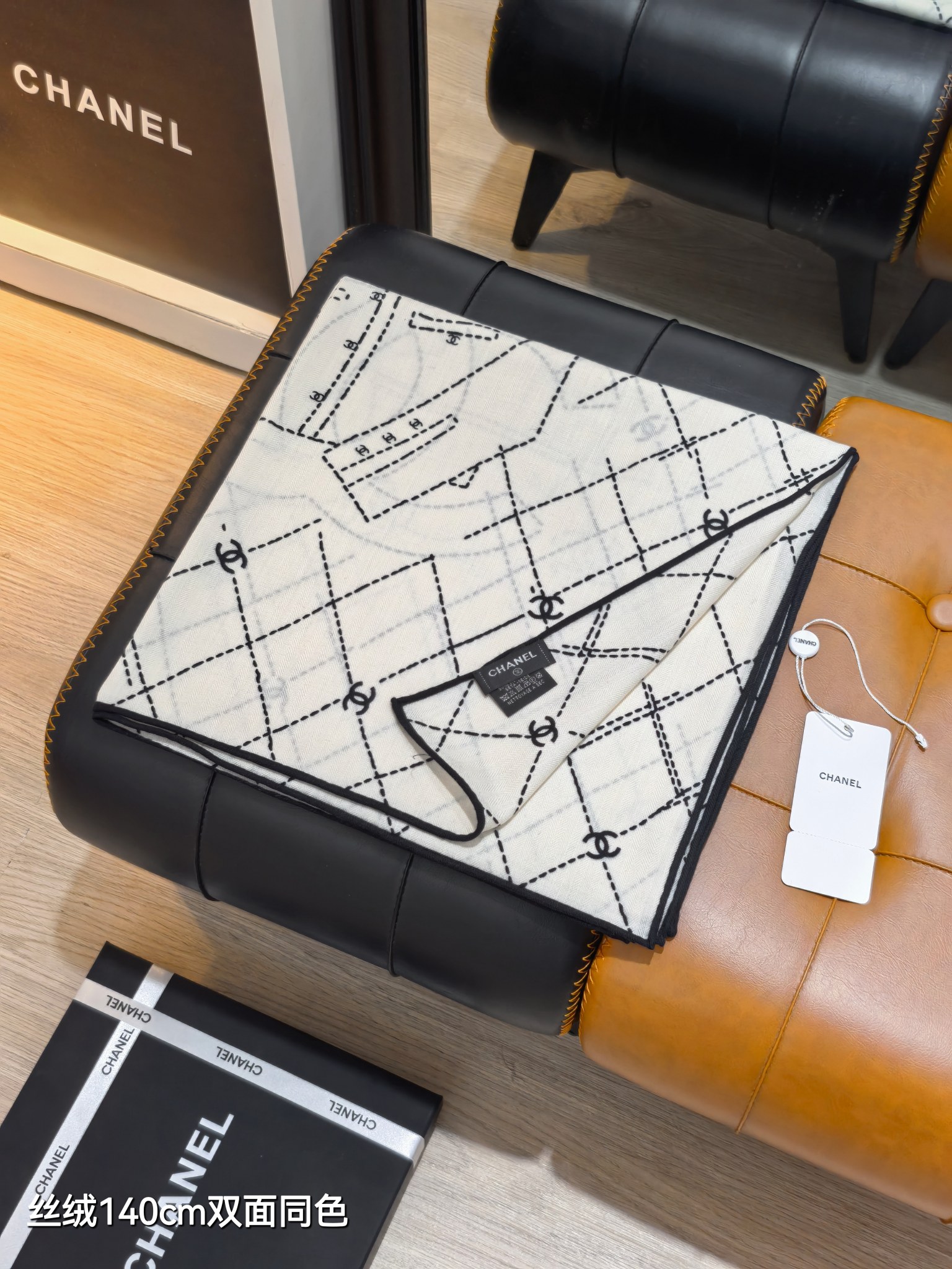 ❄RCC2552双面同色 140x140cm 70%羊绒30%真丝香奈儿《》