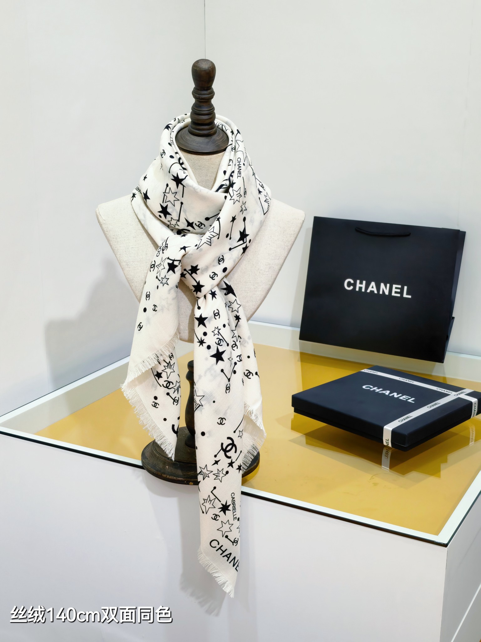 ❄RCC2560双面同色 140x140cm 70%羊绒30%真丝香奈儿《》