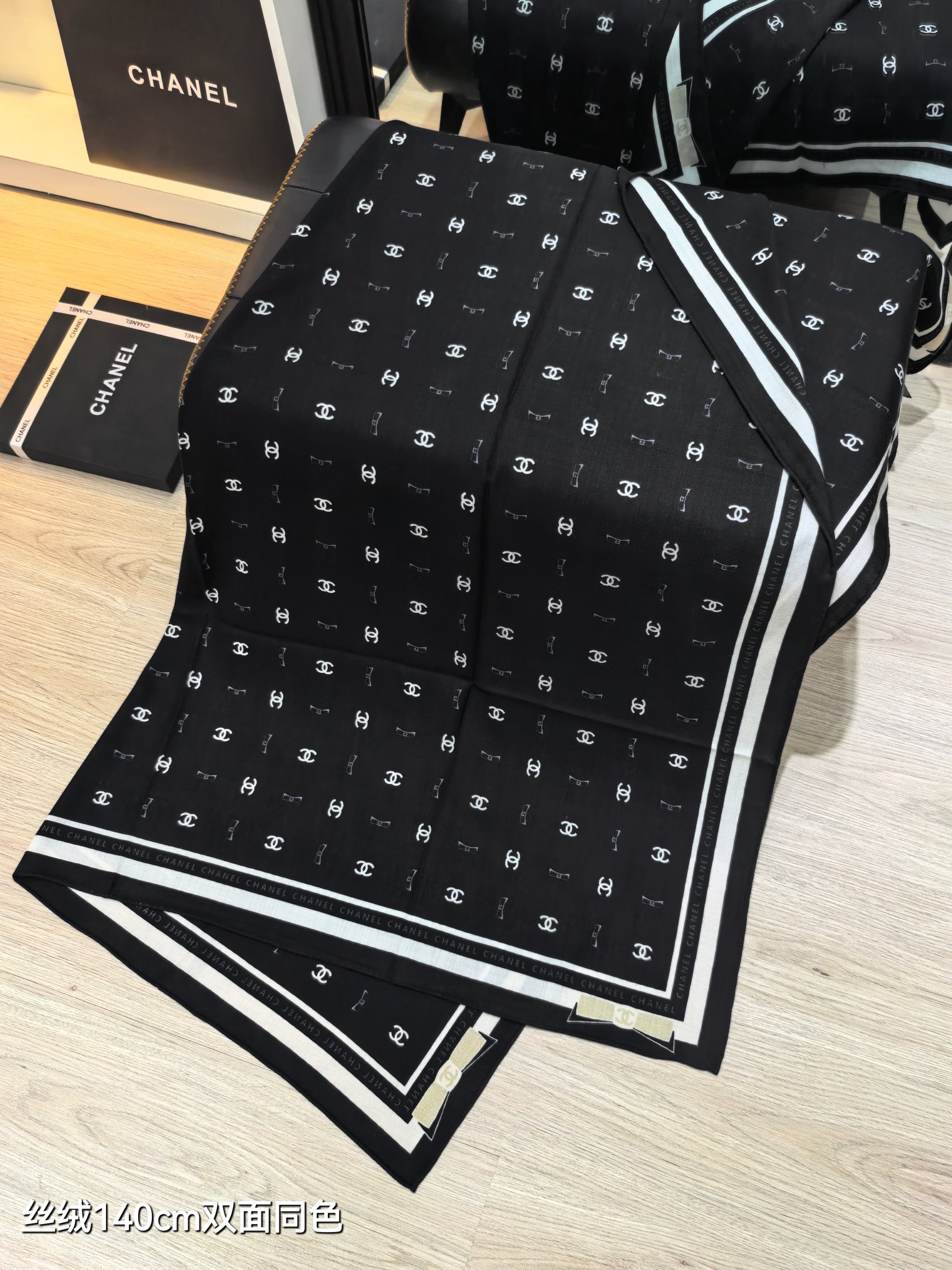 ❄RCC2562双面同色 140x140cm 70%羊绒30%真丝香奈儿《》