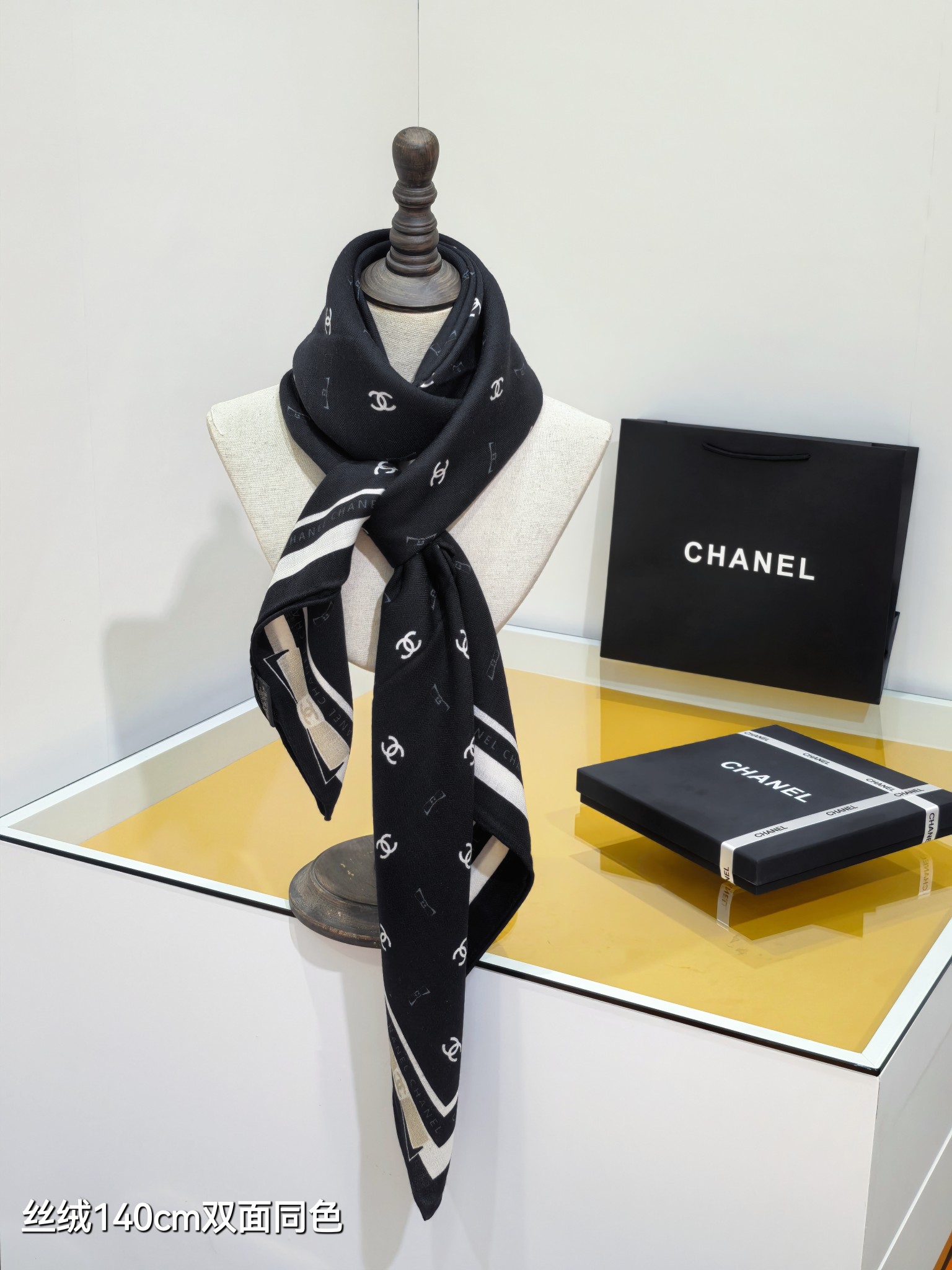 ❄RCC2562双面同色 140x140cm 70%羊绒30%真丝香奈儿《》