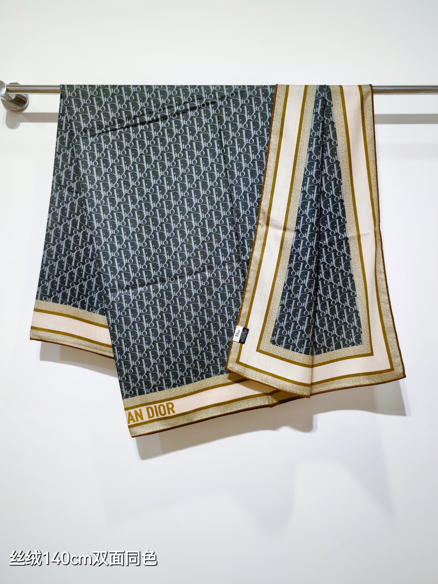 ❄RDO2538双面同色 140x140cm 70%羊绒30%真丝迪奥《》