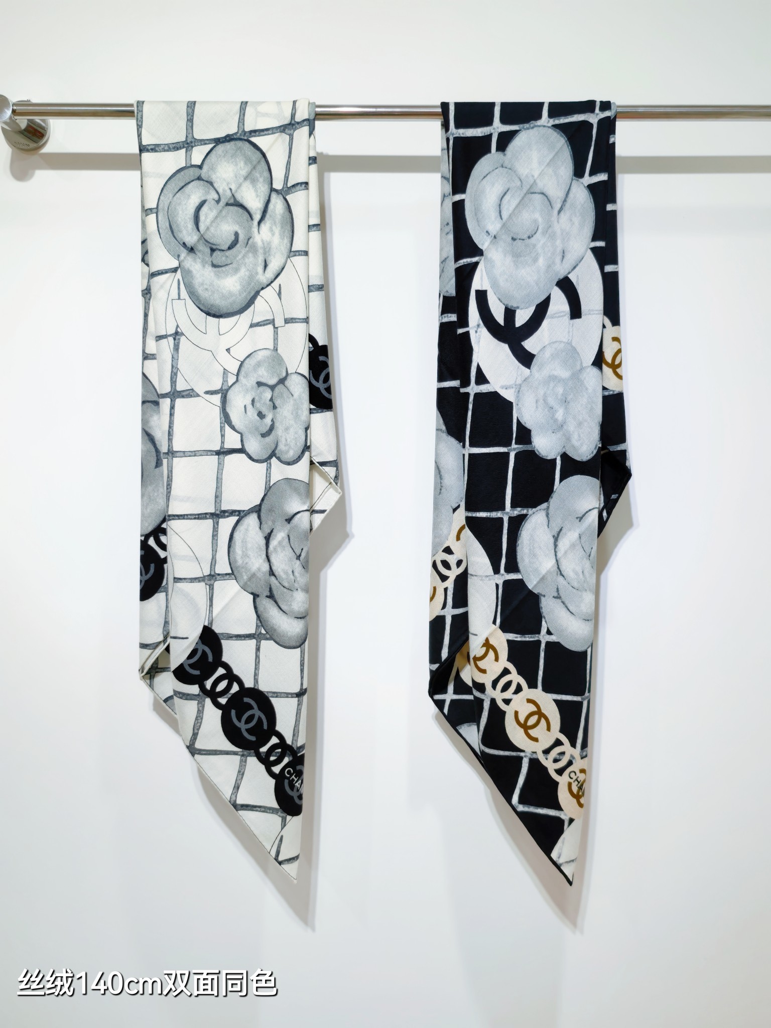 ❄RCC2564双面同色 140x140cm 70%羊绒30%真丝香奈儿《山茶花》