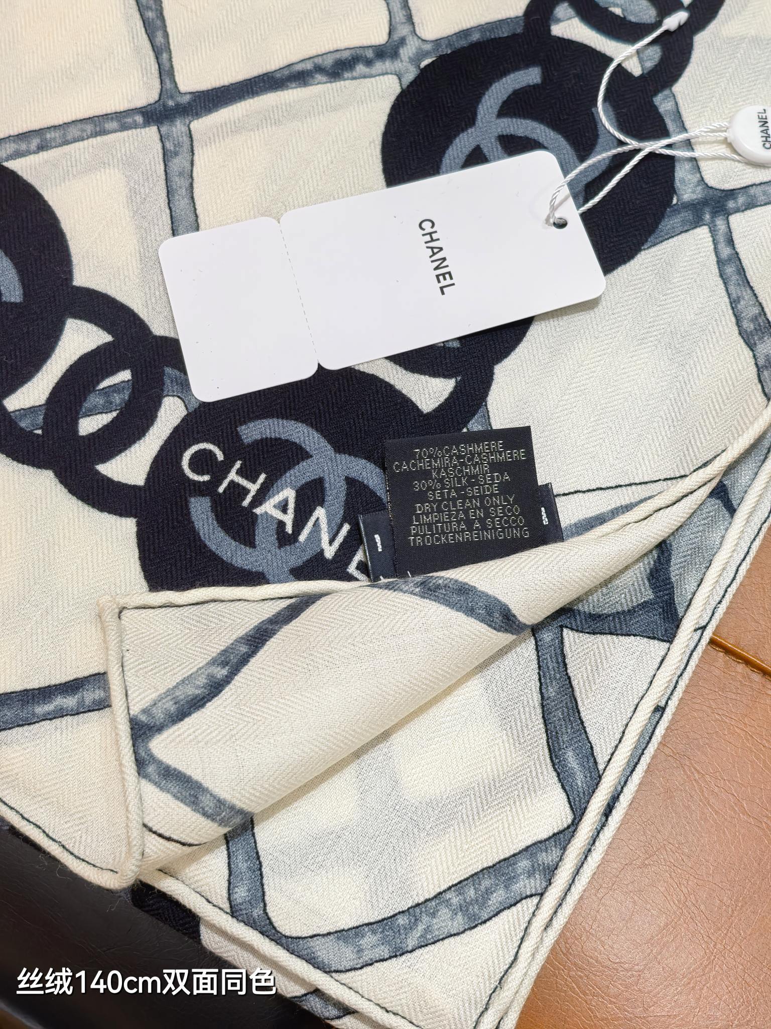 ❄RCC2564双面同色 140x140cm 70%羊绒30%真丝香奈儿《山茶花》