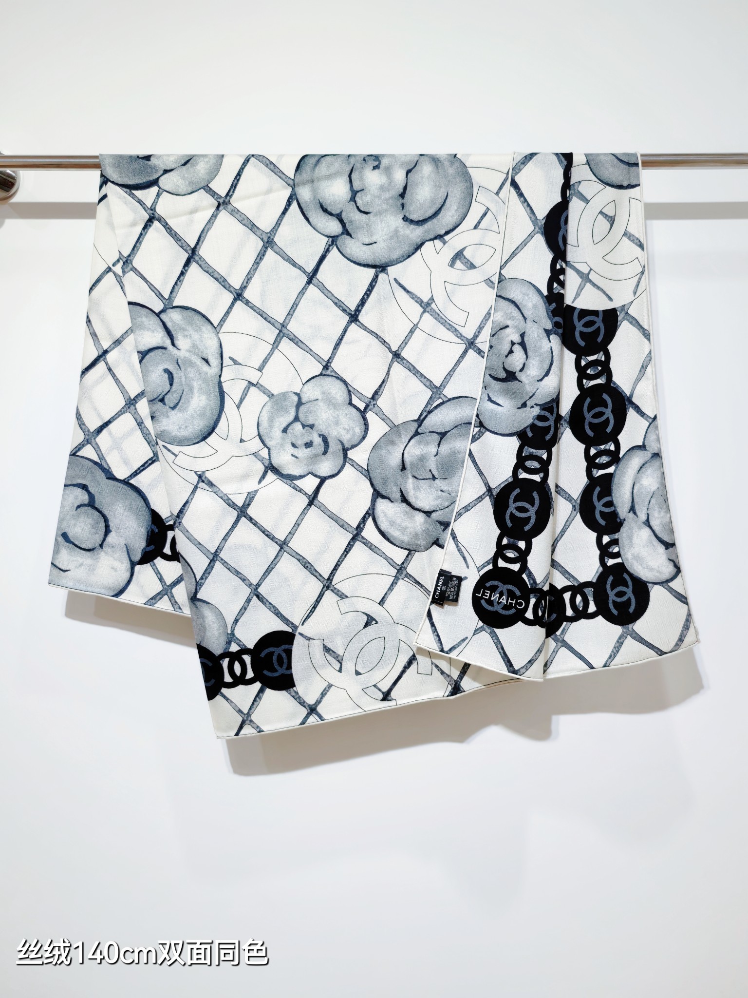 ❄RCC2564双面同色 140x140cm 70%羊绒30%真丝香奈儿《山茶花》