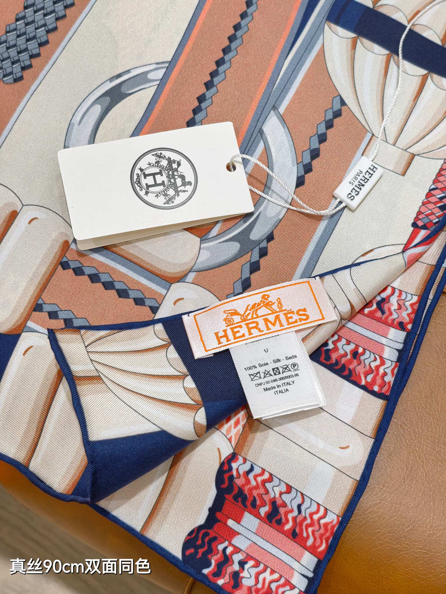 🌼SHMS255718姆米双面 90x90cm斜纹真丝爱马仕《银花集》