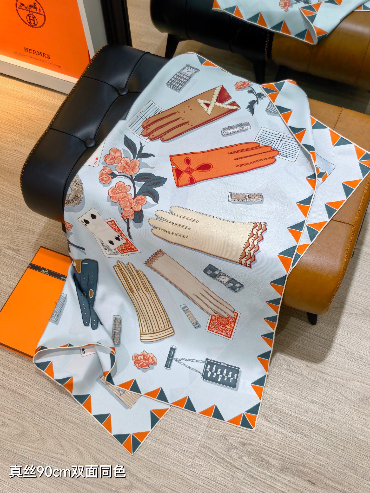 🌼SHMS255918姆米双面 90x90cm斜纹真丝爱马仕《手套时光》