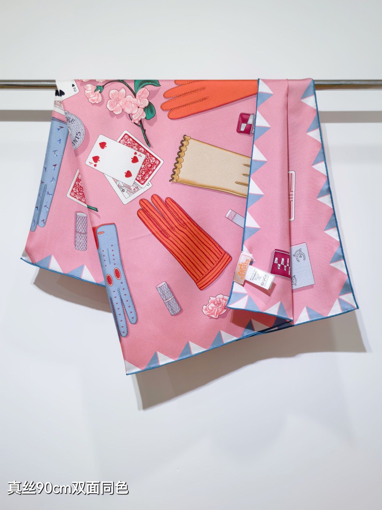 🌼SHMS255918姆米双面 90x90cm斜纹真丝爱马仕《手套时光》