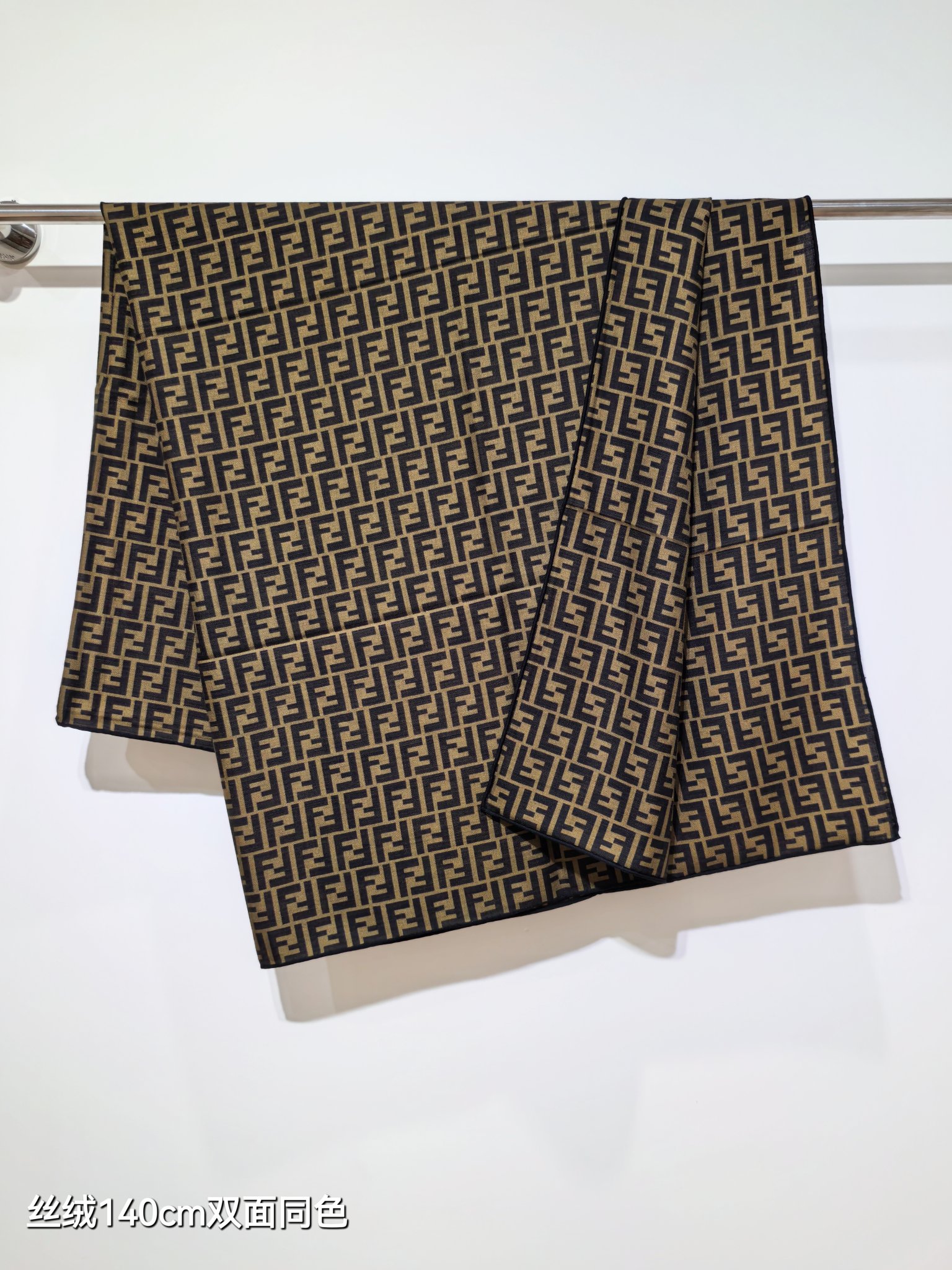 ❄RFD2507双面同色 140x140cm 70%羊绒30%真丝芬迪《》