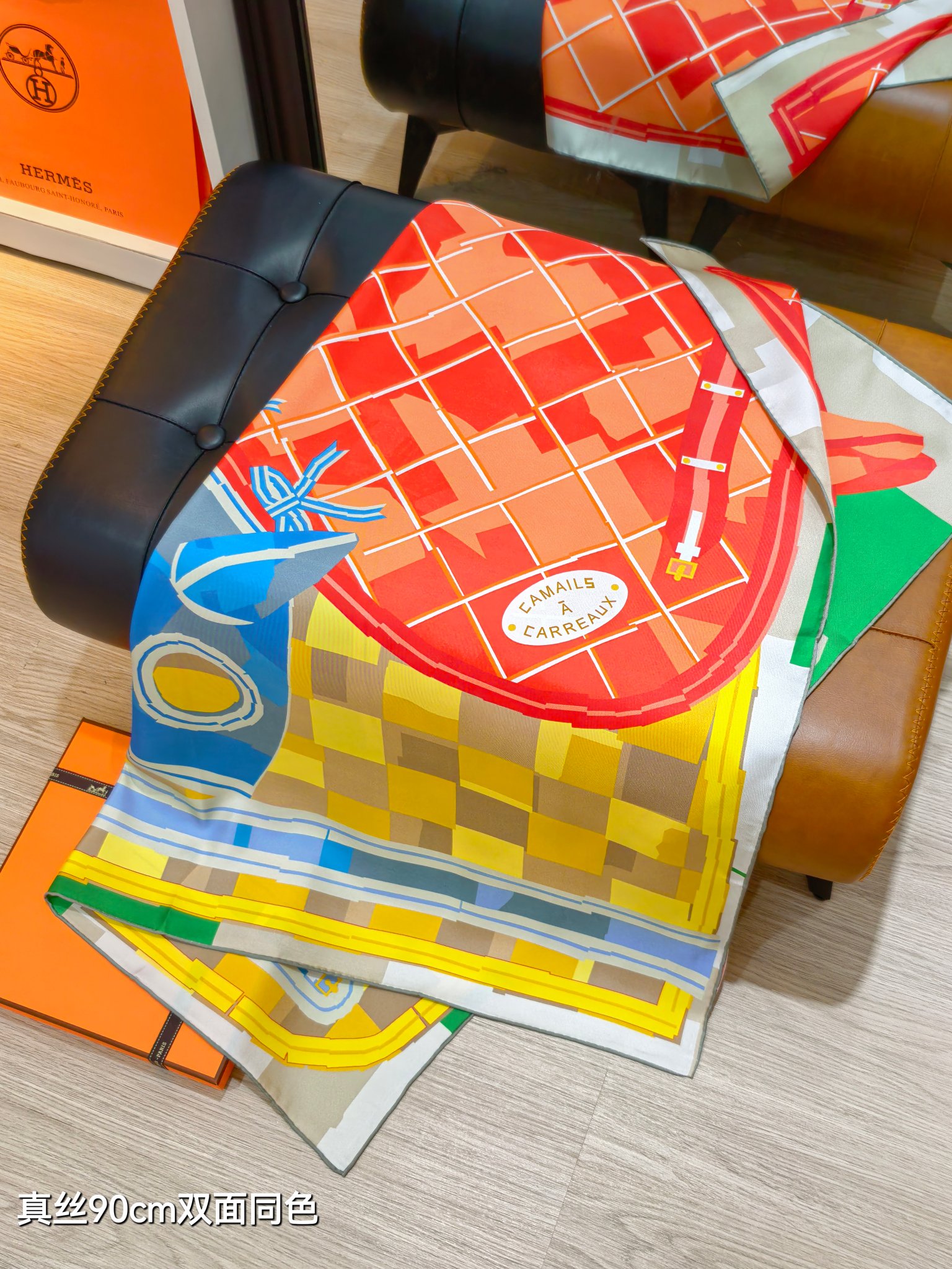 🌼SHMS257218姆米双面 90x90cm斜纹真丝爱马仕《格纹马面罩》