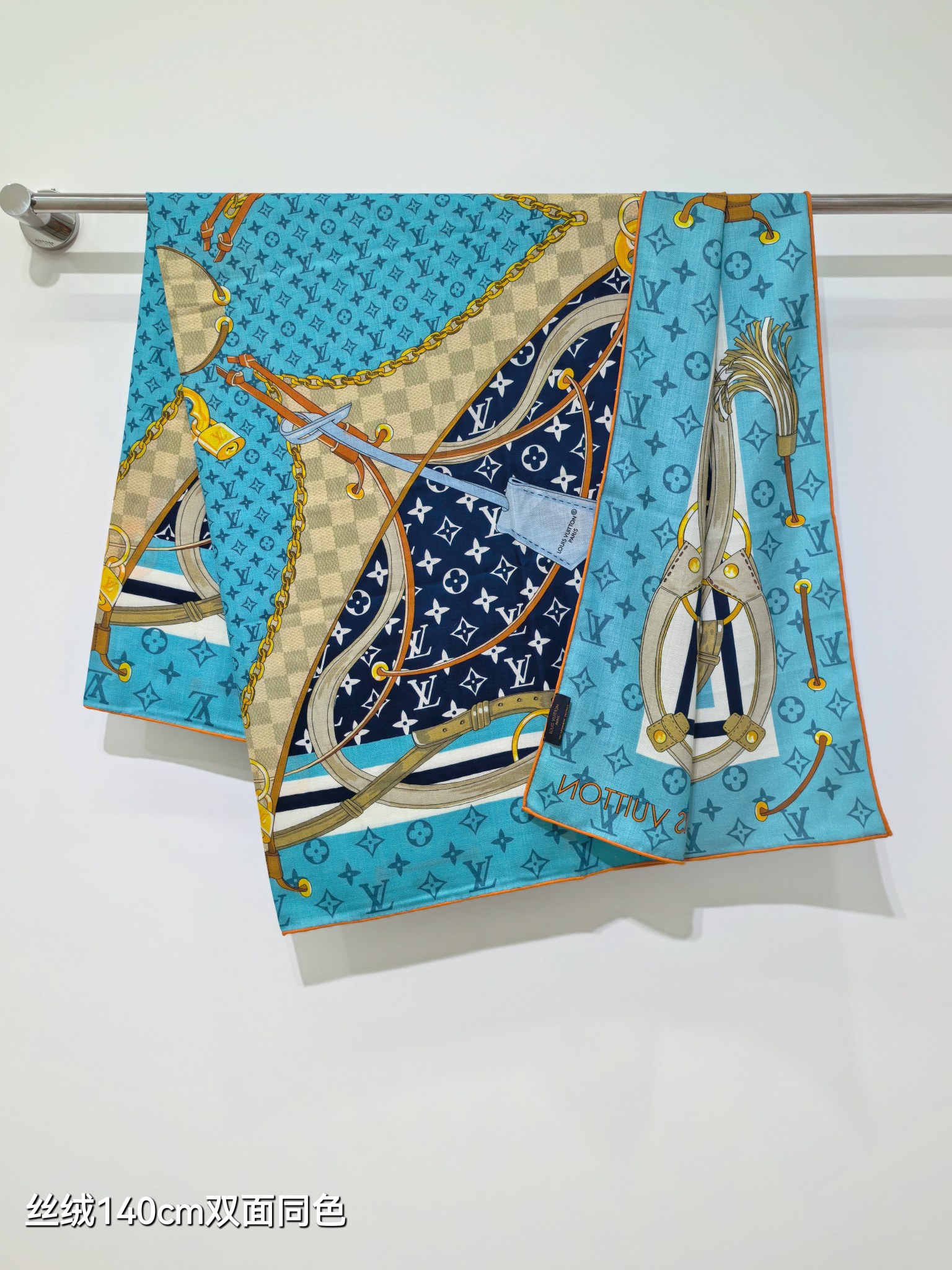 ❄RLV2552双面同色 140x140cm 70%羊绒30%真丝LV x TM《Flower And