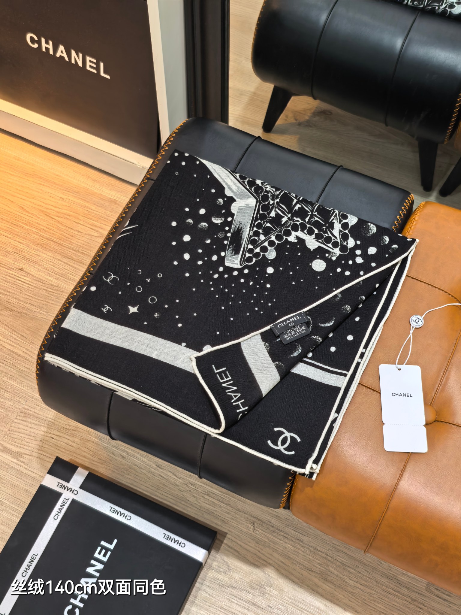 ❄RCC2569双面同色 140x140cm 70%羊绒30%真丝香奈儿《》