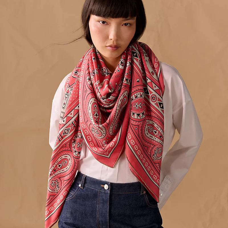 ❄RHMS2581双面同色 140x140cm 70%羊绒30%真丝爱马仕《爱心骏马》