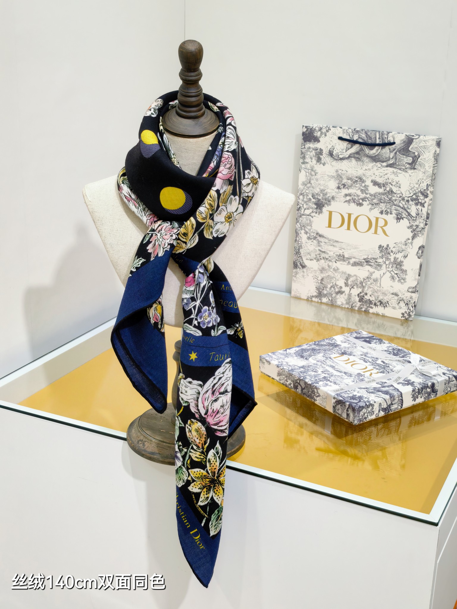 ❄RDO2545双面同色 140x140cm 70%羊绒30%真丝迪奥《》